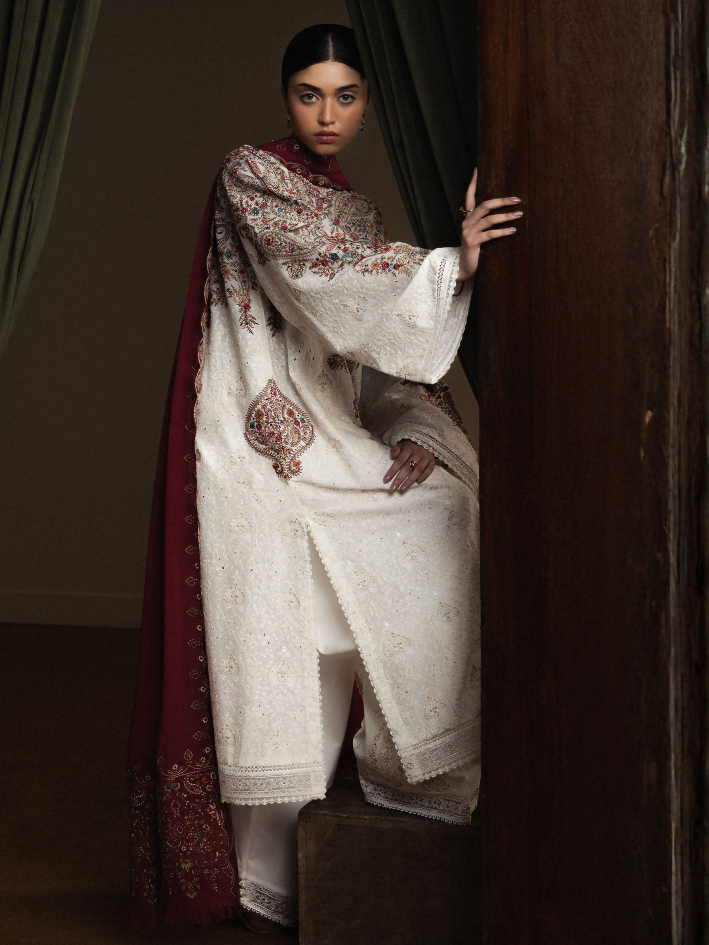 Zara ShahJahan Satori'26 Lawn Embroidered Unstitched 3-Piece Suit-Hikari-D7