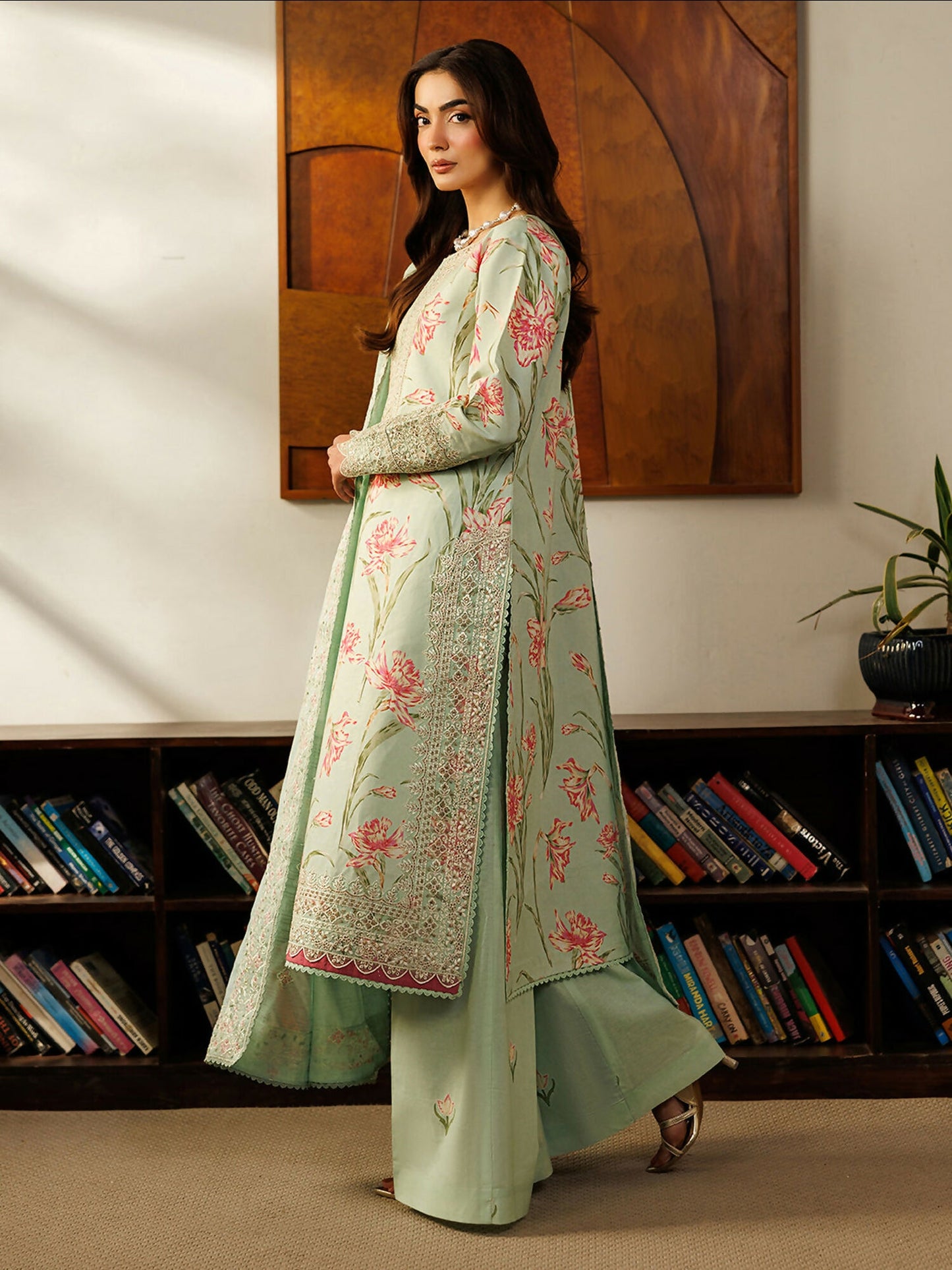 Mahnur Leila Lawn'26 Embroidered Unstitched 3-Piece Suit-L-01