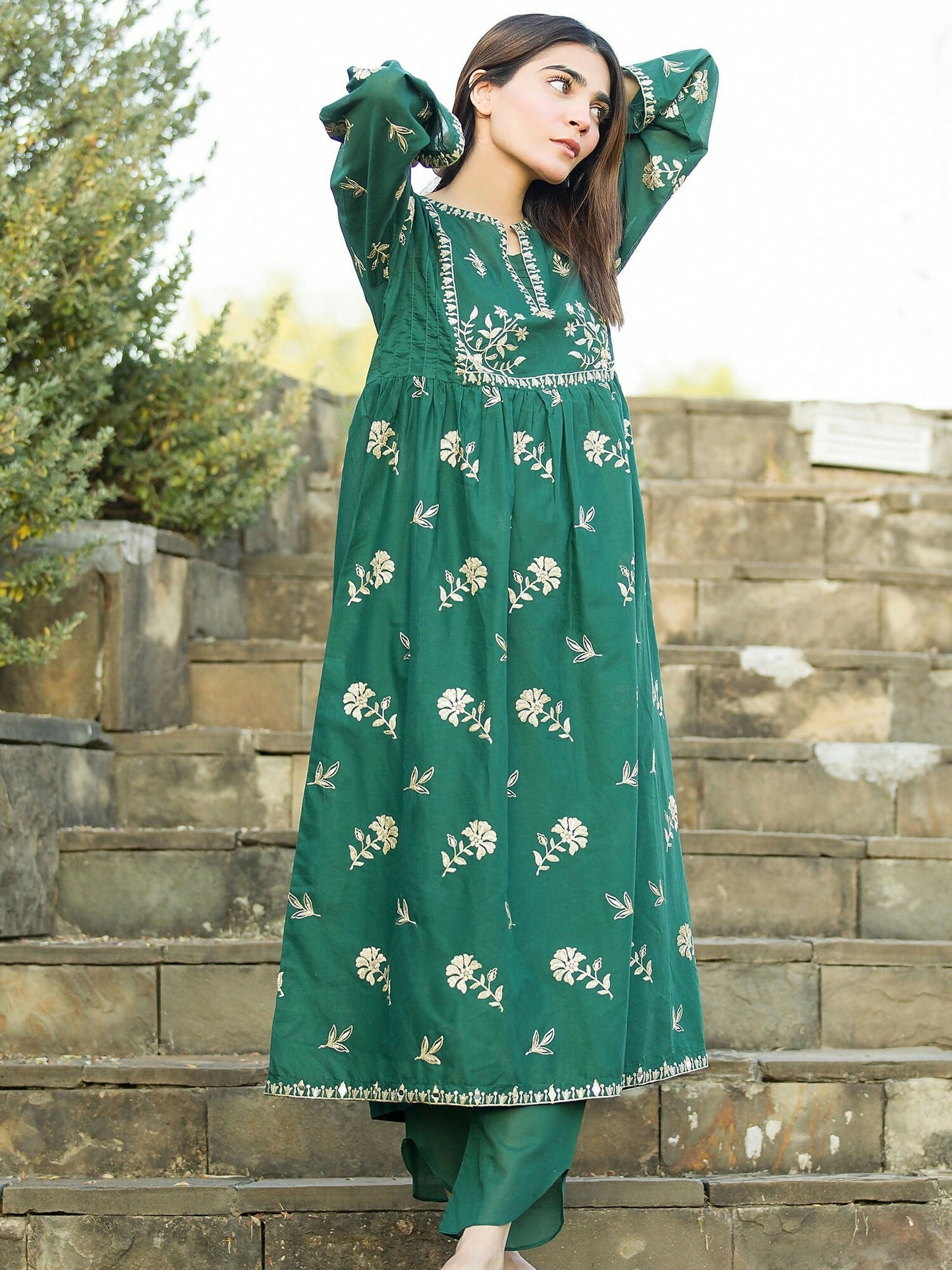 MAK Fashion Lawn Embroidered Stitched 2 Piece Suit-Minah