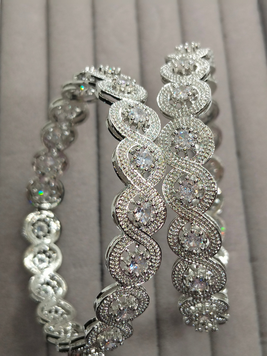 H&A Jewellery silver rhodium-plated karay with semi-precious stones in an intricate design.
