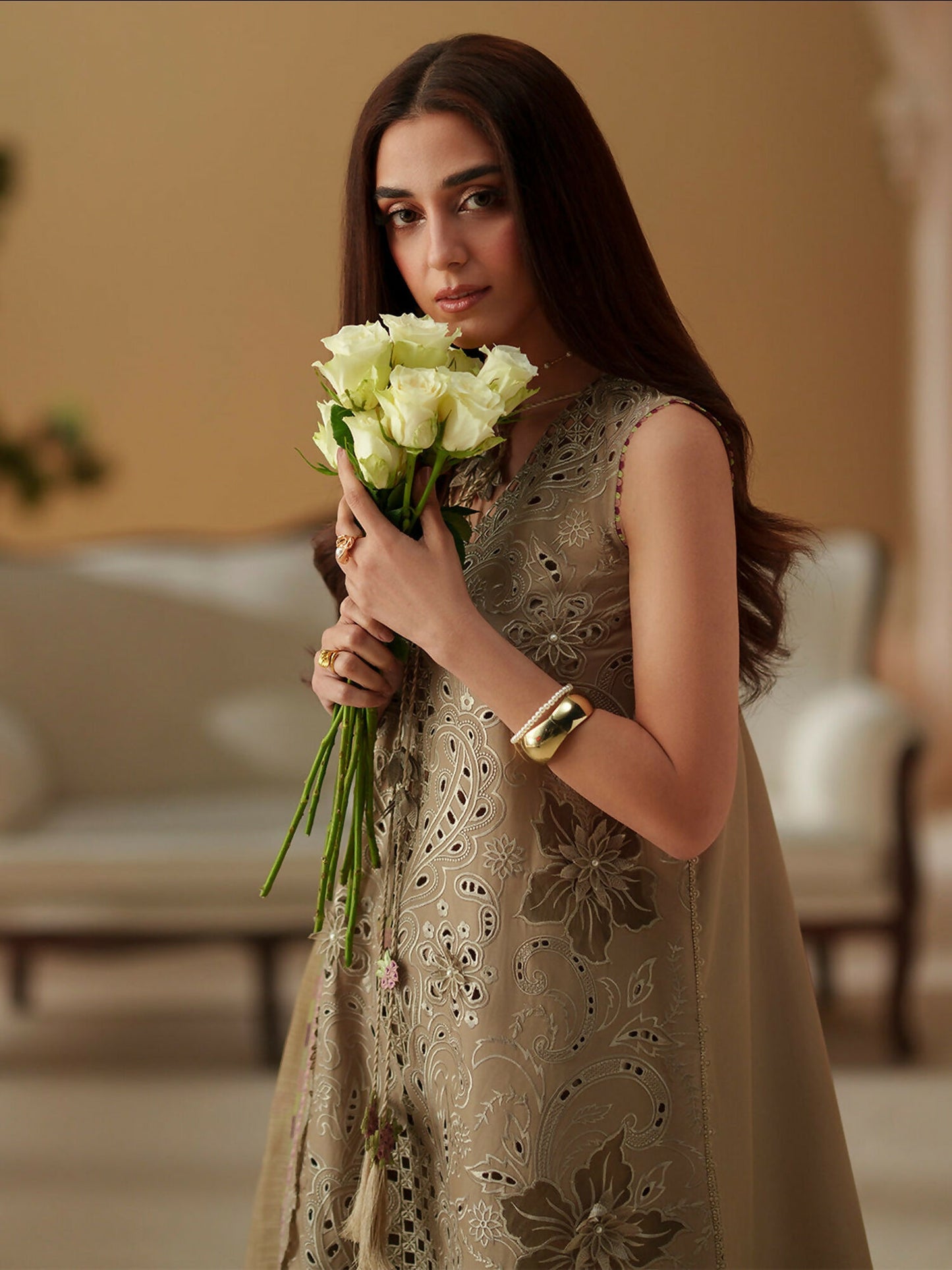 Binilyas Mashriq Luxury Lawn'26 Embroidered Unstitched 3-Piece Suit-D-113-A