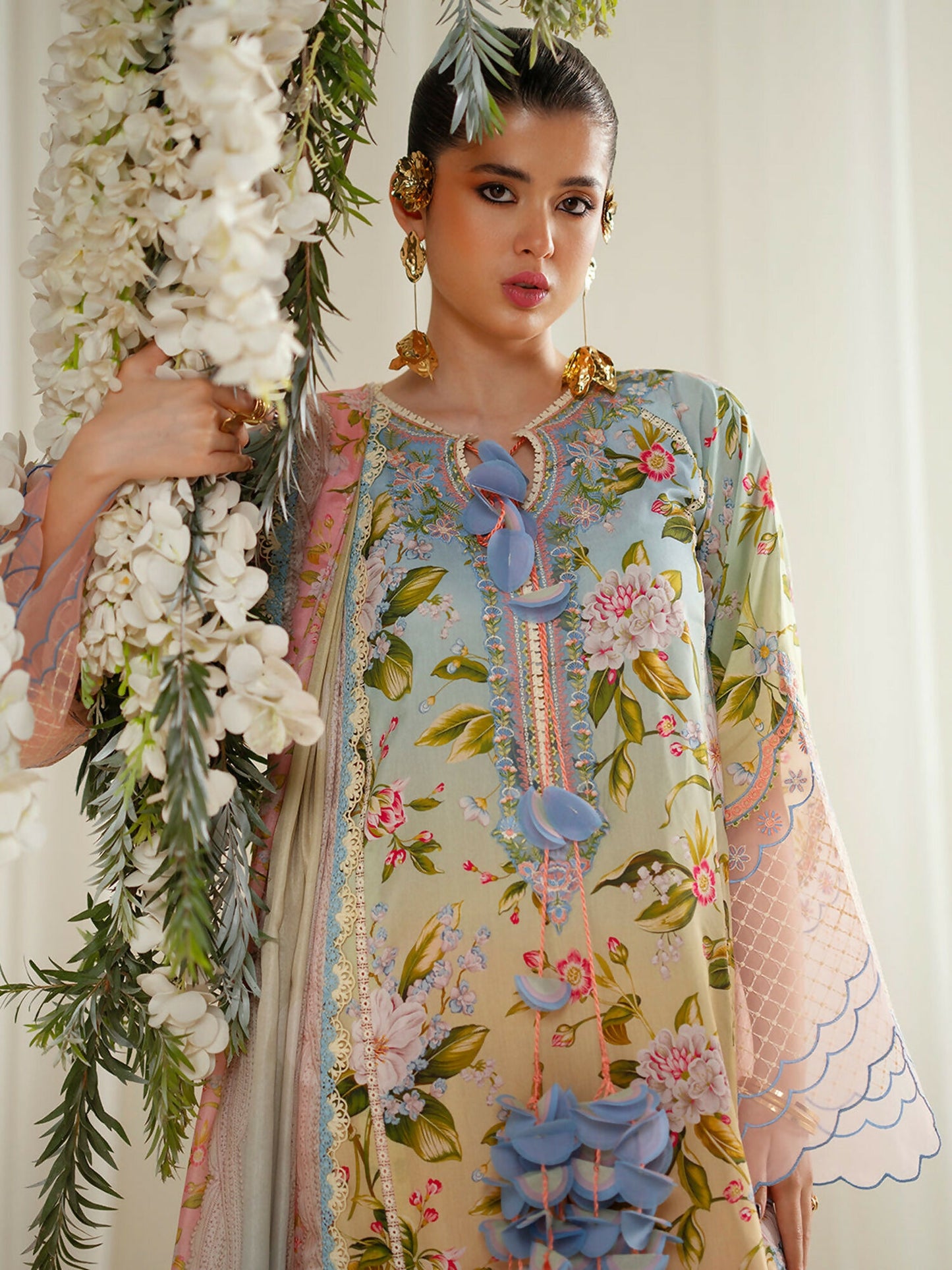 Binilyas Eres Bonita Viscose Embroidered Stitched 3-Piece Suit-1105-A