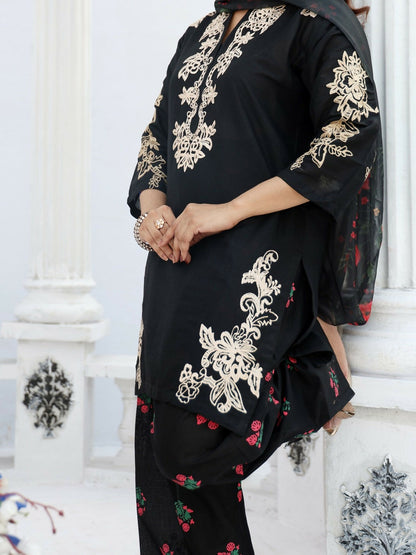 RB Pret & Couture Linen Embroidered Stitched 3-Piece Suit-06