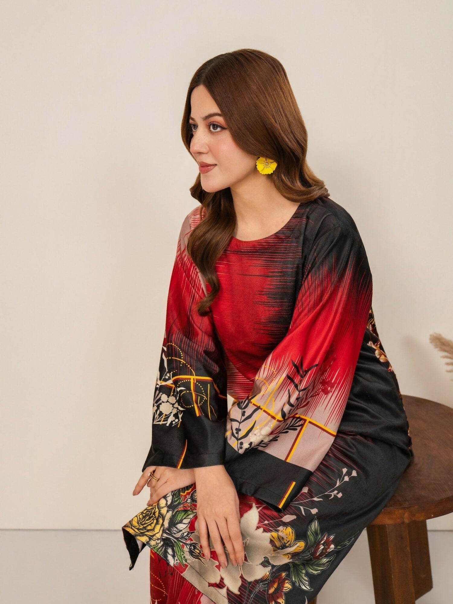 Stylish Collection Velvet Vogue Printed Co-Ord Set-Red Love