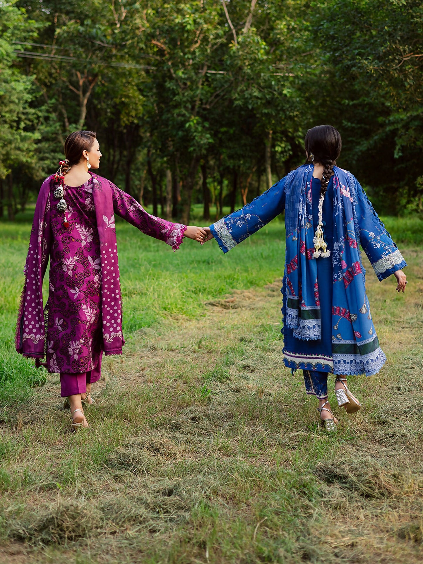 Parishay Rang e Sarma Khaddar Embroidered Unstitched 3-Piece Suit-SAR-13