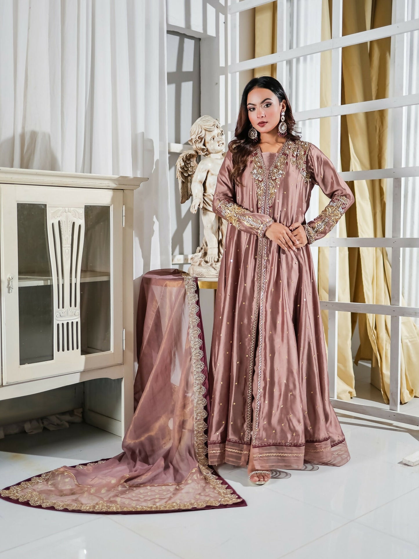 Farooq Hameed Studio Pariza Lux Festive'25 Glass Silk Embroidered Stitched 3-Piece Suit-Ayzel