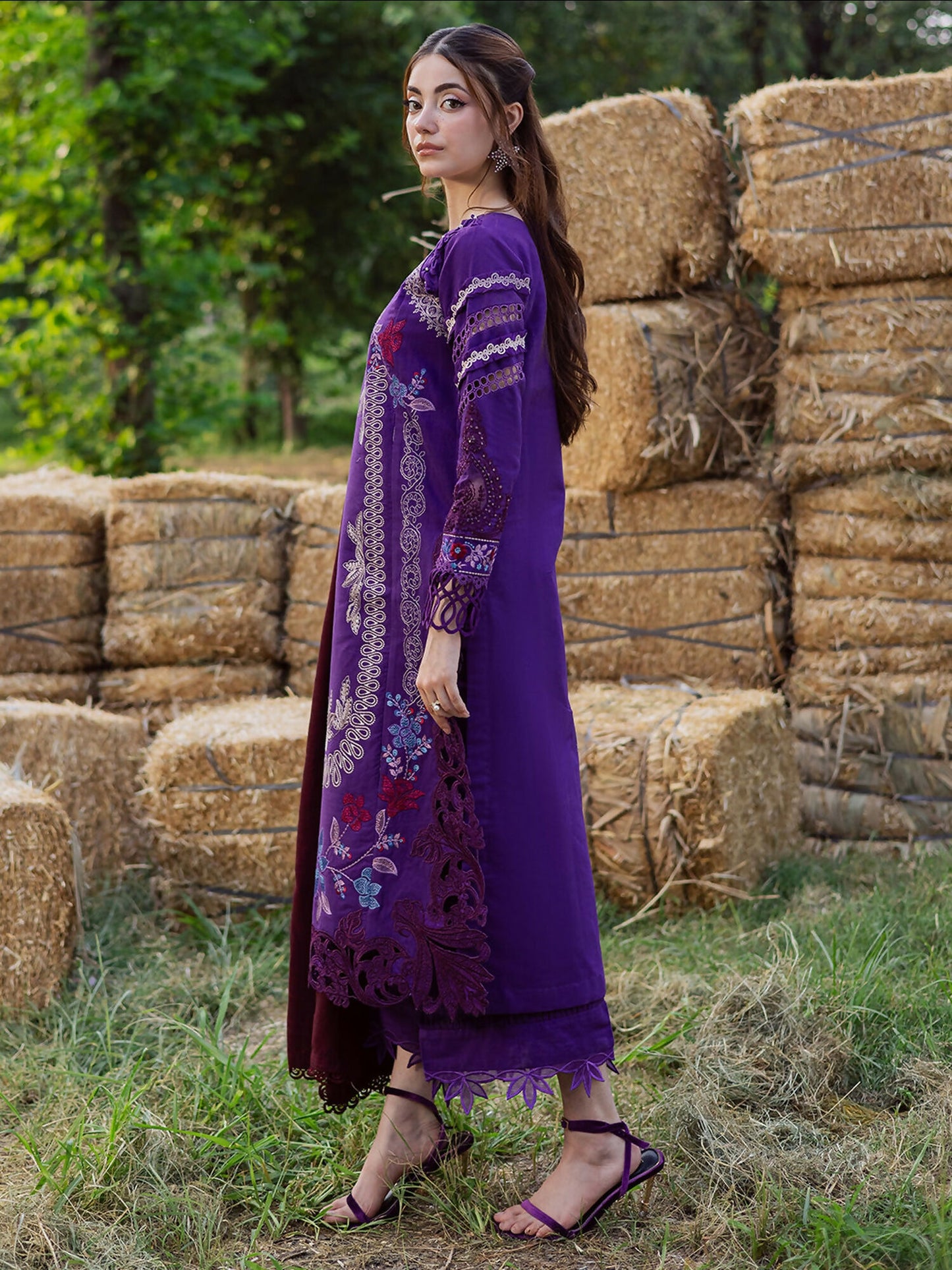 Parishay Winterwood Tales Khaddar Embroidered Unstitched 3-Piece Suit- WW - 11