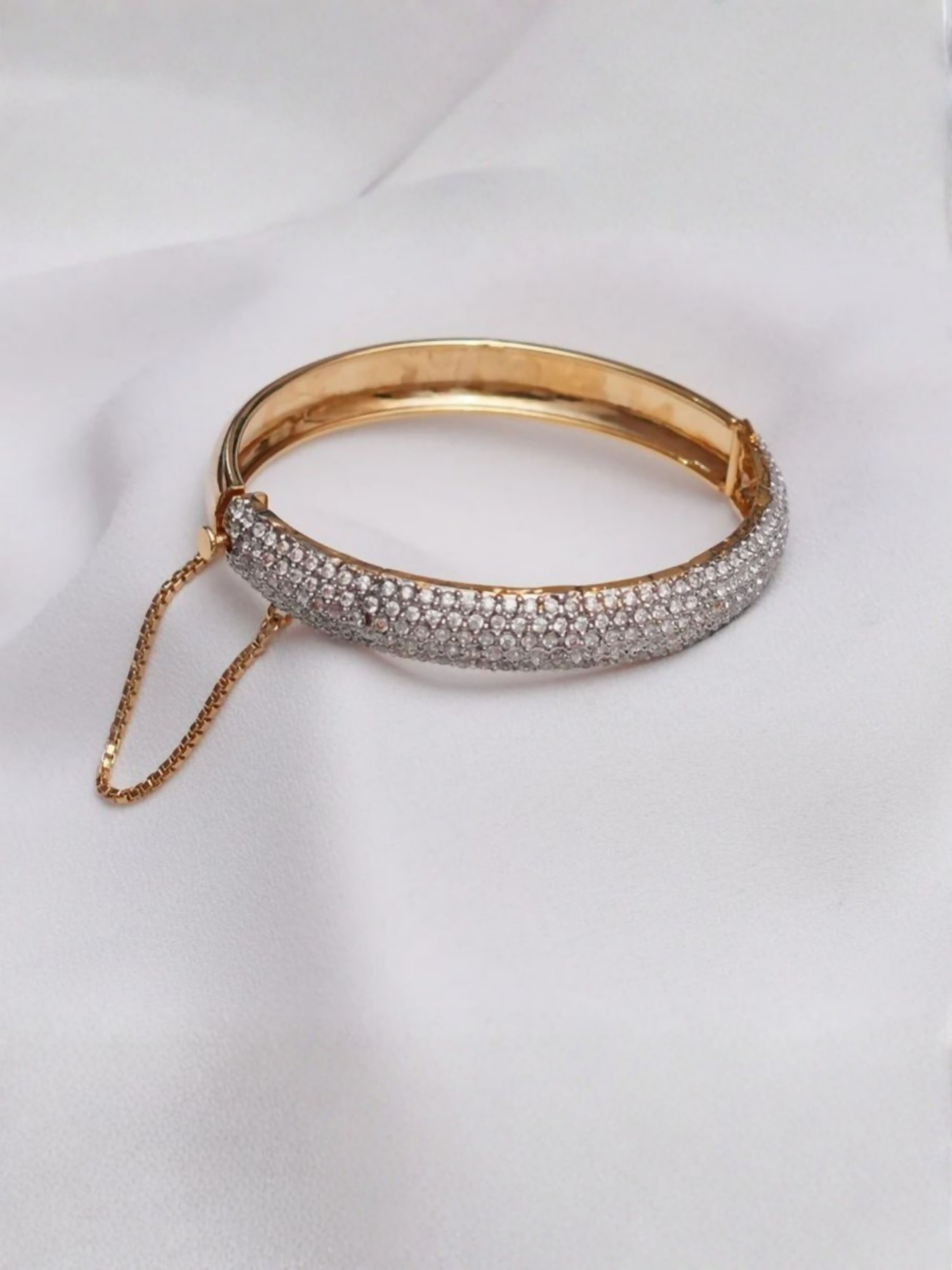 Fashion Hub by Noor Bilal - Gold Platted Openable Bangle