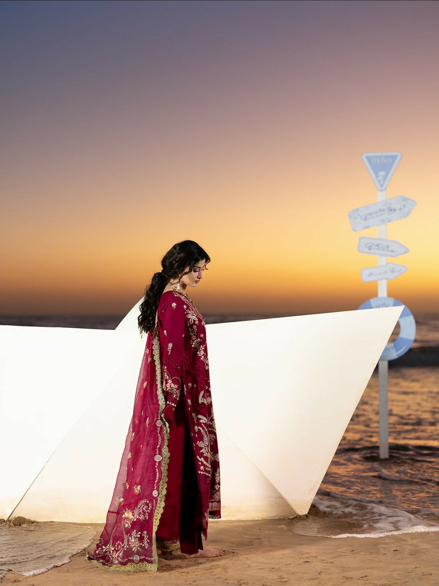 Mahnur Sirene Luxury Lawn'26 Embroidered Unstitched 3-Piece Suit-S-09