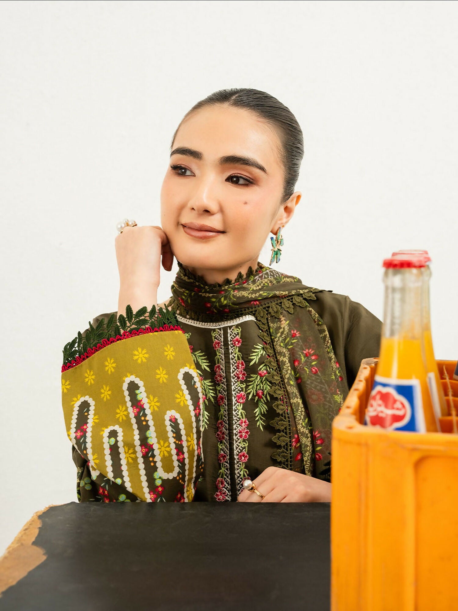 Mahnur Anaya Lawn Vol-1 Embroidered Unstitched 3-Piece Suit-ANA-007