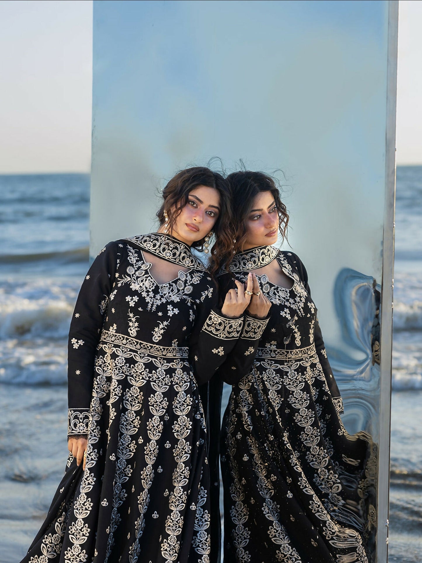 Mahnur Sirene Luxury Lawn'26 Embroidered Stitched 3-Piece Suit-S-05