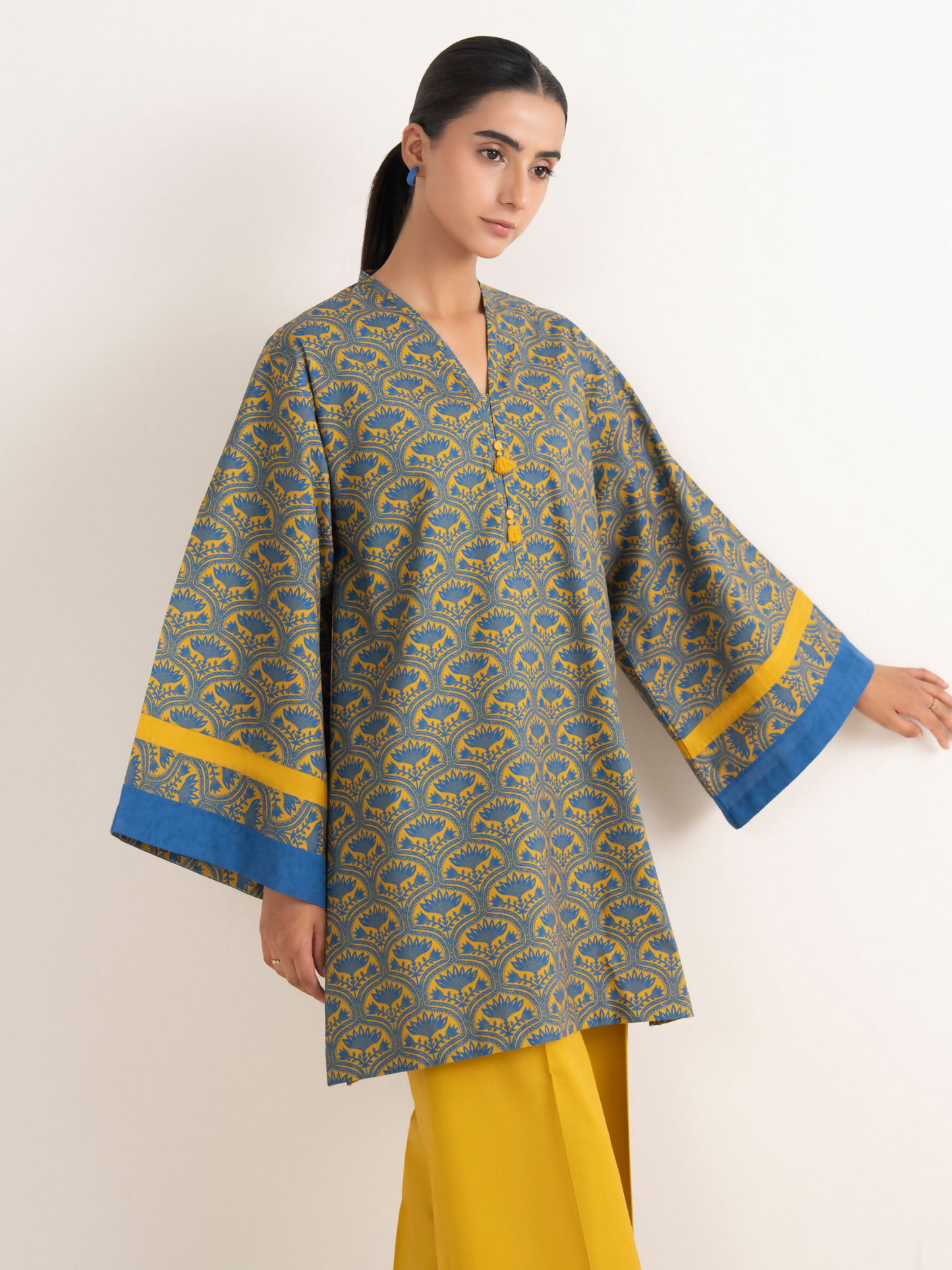 Sapphire Cotton Printed Unstitched 2-Piece Suit-U2T-DD25V6-10-B