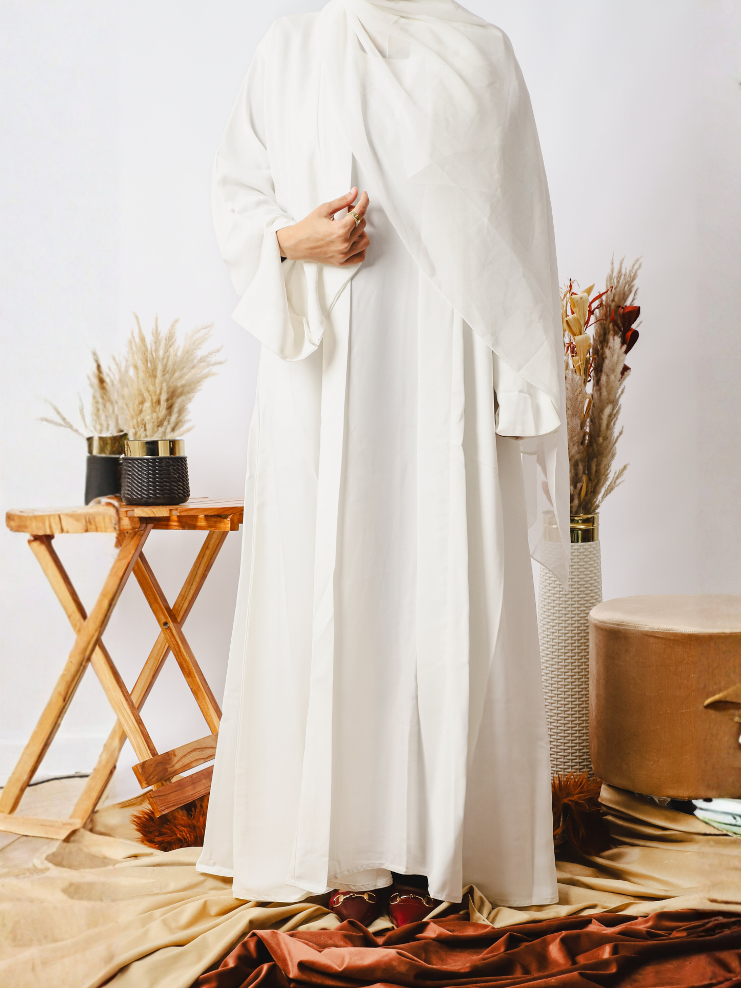 White-Nourah Korean Nida Abaya-Noor