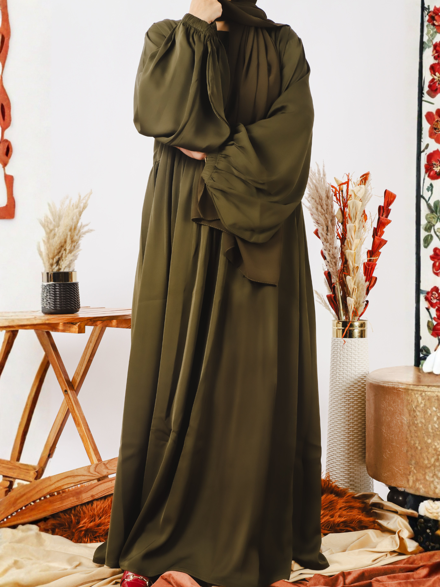 Olive-Nourah Nida Abaya-Mehr