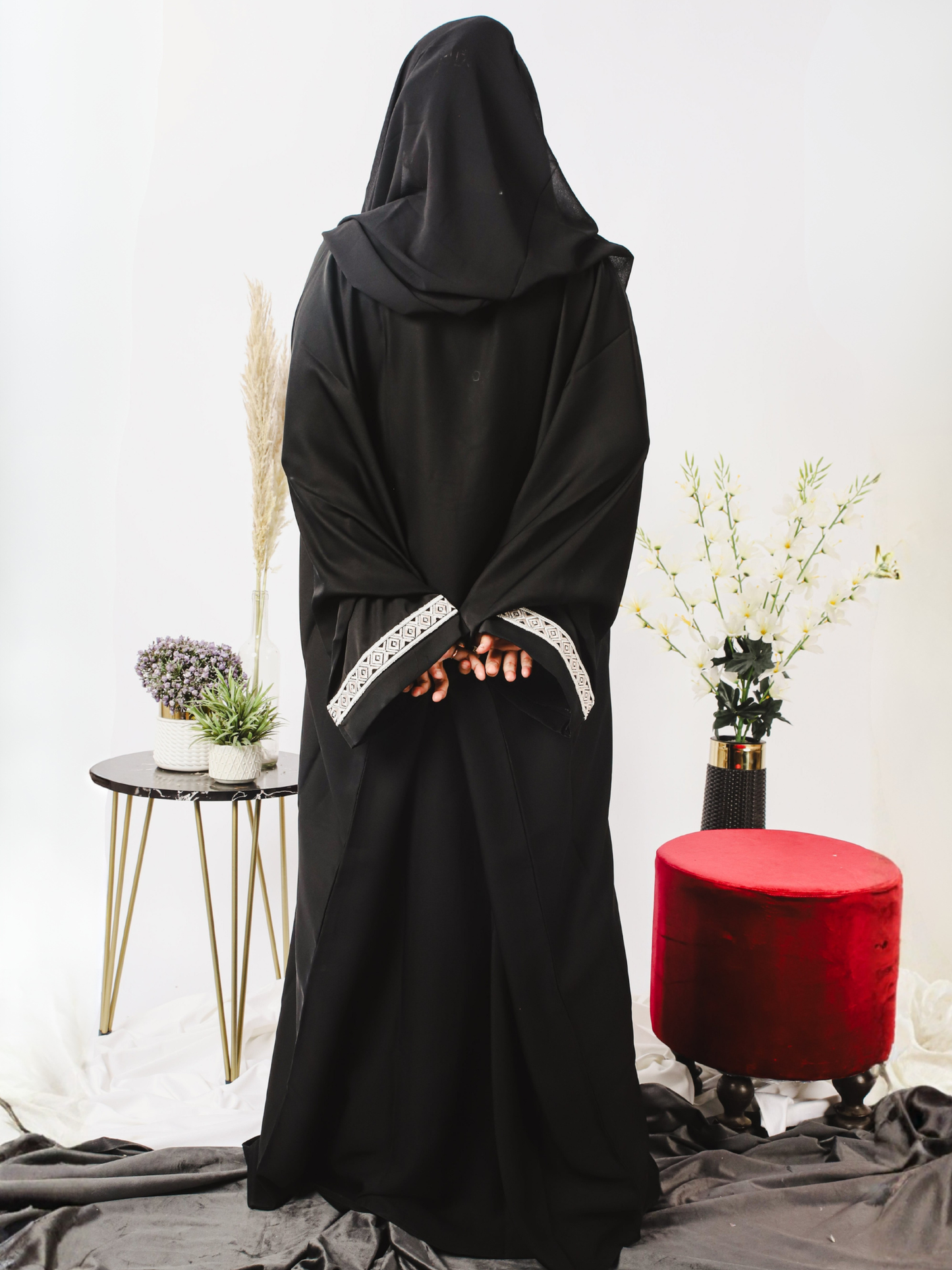 Black-Nourah Nida Embroidered Abaya-Kiran