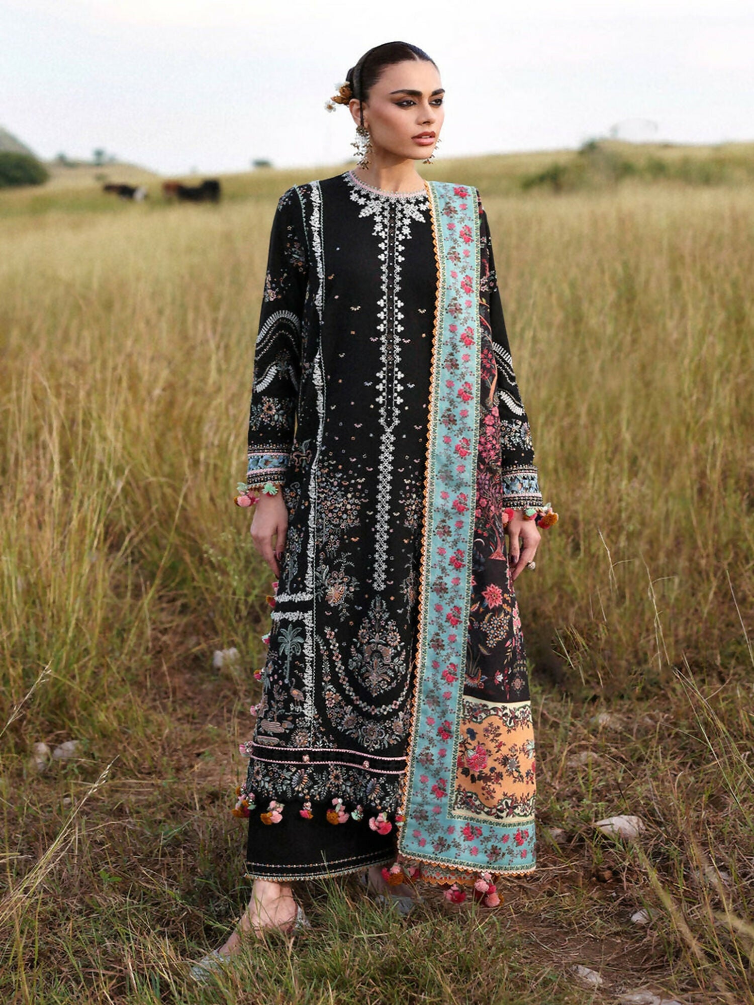Hussain Rehar Khaddar'25 Embroidered Unstitched 3-Piece Suit-Malika
