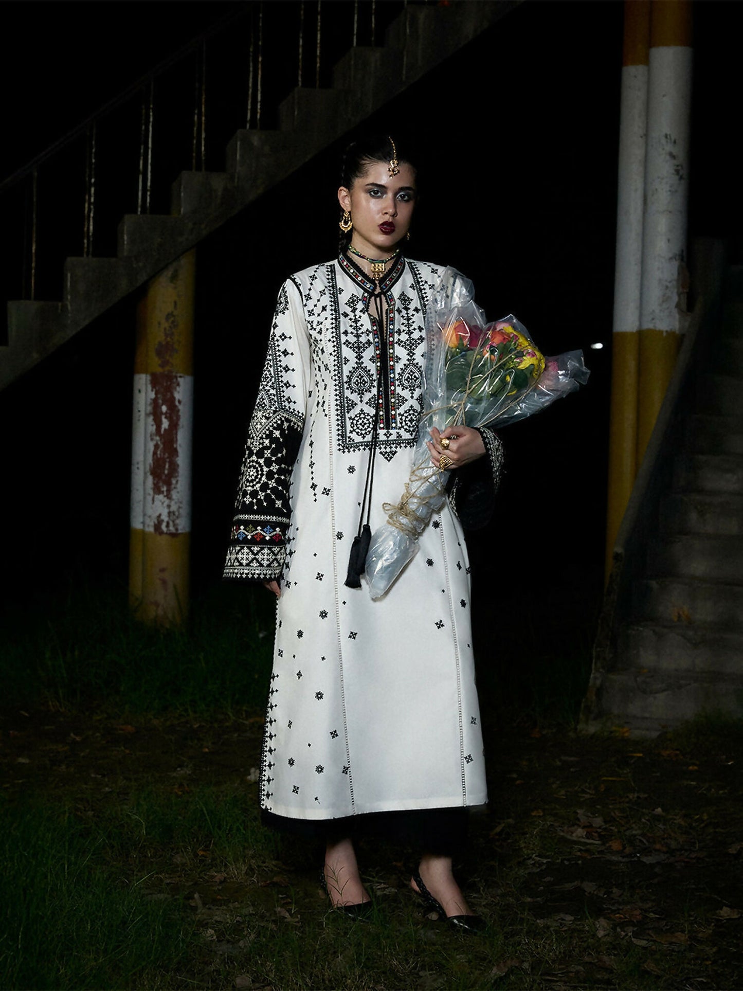 Jugnu By Hussain Rehar Mono'25 Cotton Embroidered Stitched 2-Piece-Urmi