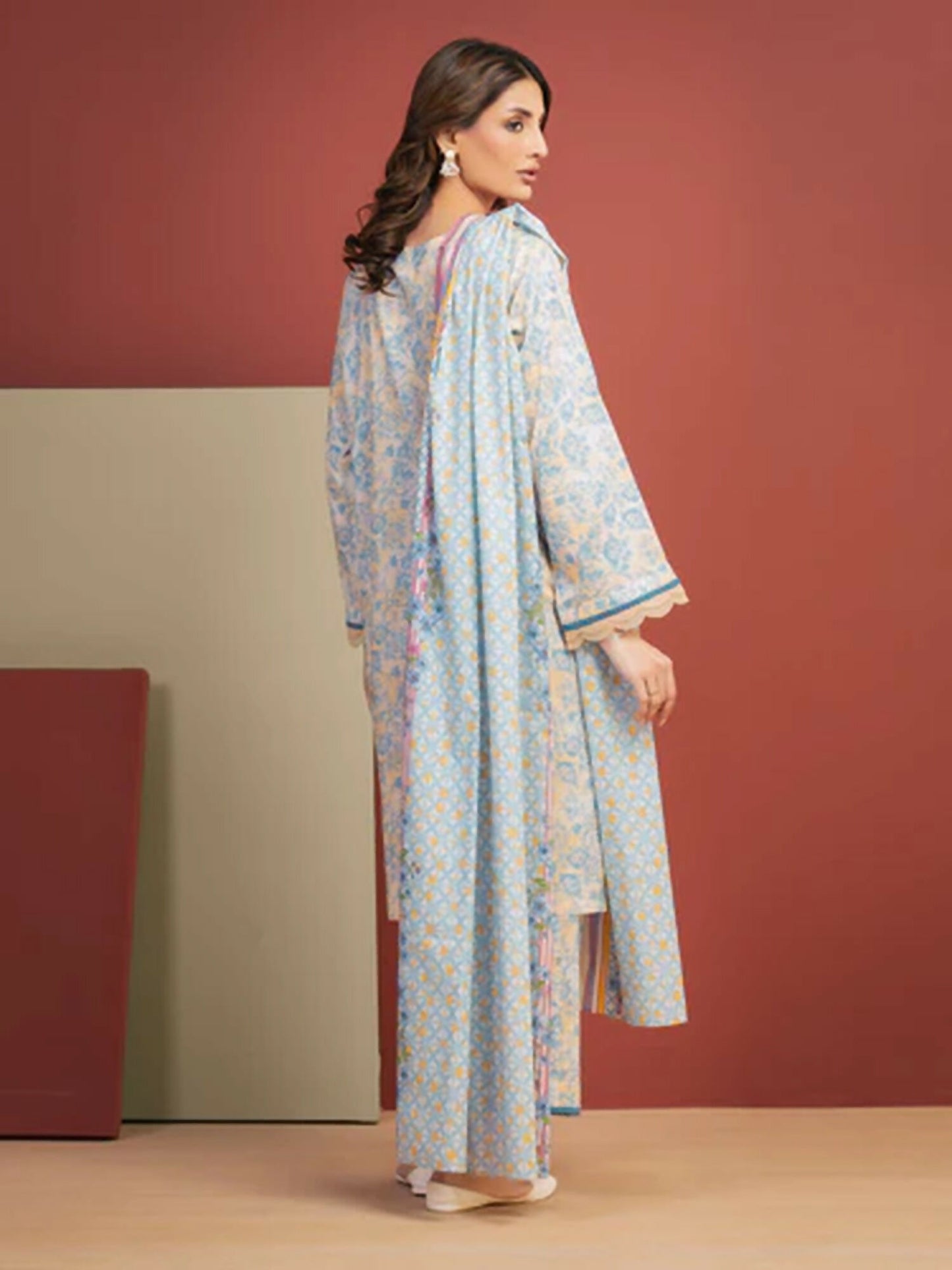 Edenrobe Allure Summer Lawn Printed Unstitched 3-Piece Suit-EWU5A1-35318