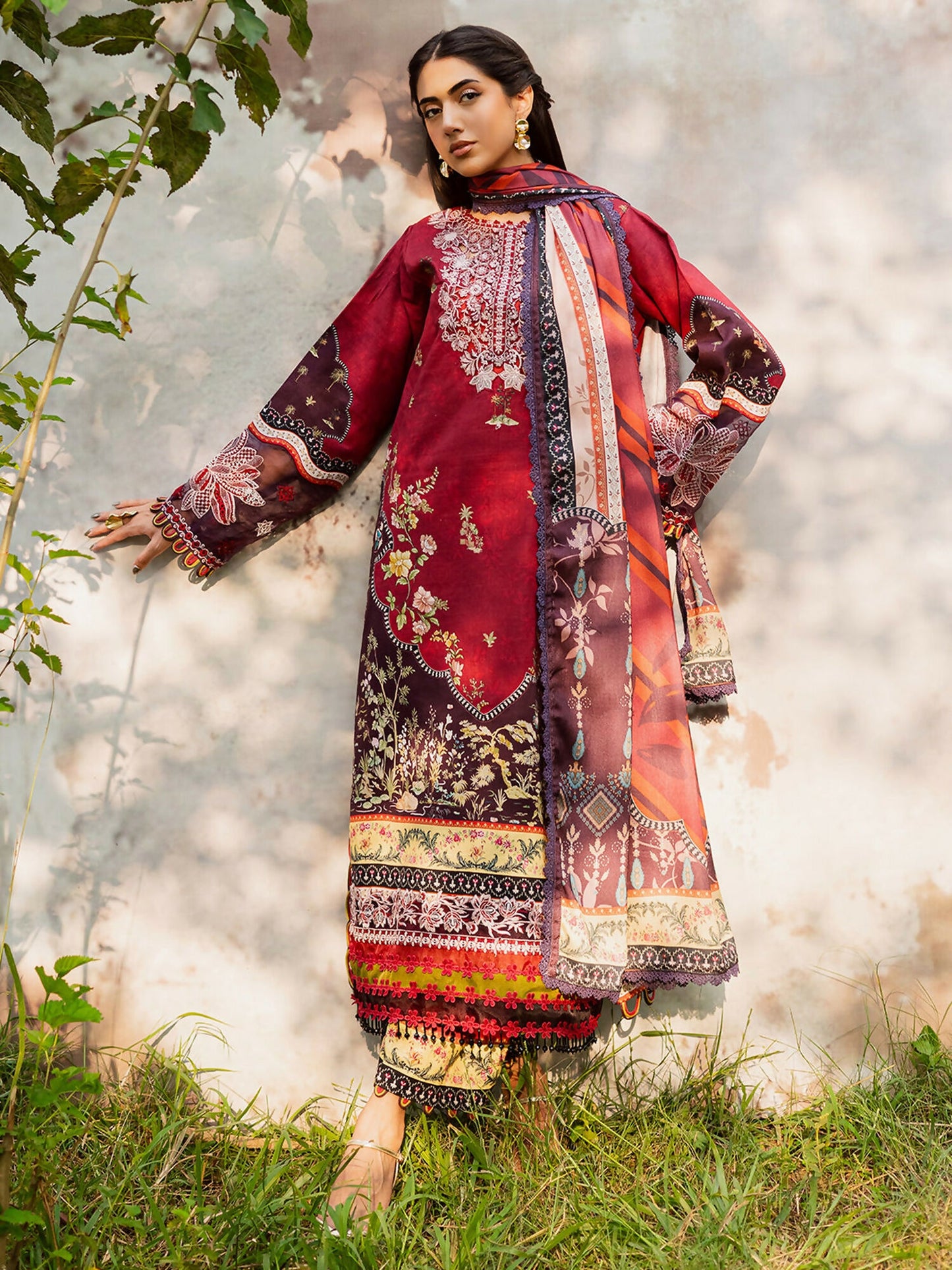 Parishay Rang e Sarma Khaddar Embroidered Stitched 3-Piece Suit-SAR-06