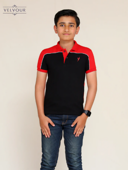 Boy’s premium summer polo shirt with embroidered logo and soft piqué fabric, designed for outdoor comfort.