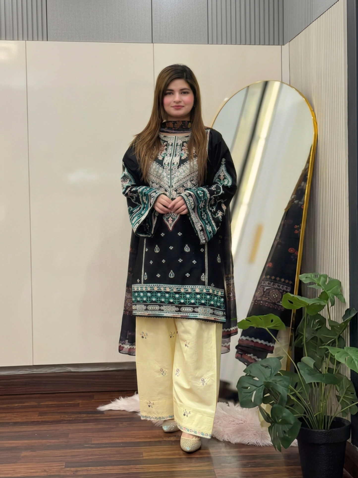 Black-Tehzeeb Libas Lawn Embroidered Stitched 3-Piece Suit-Sajjal B