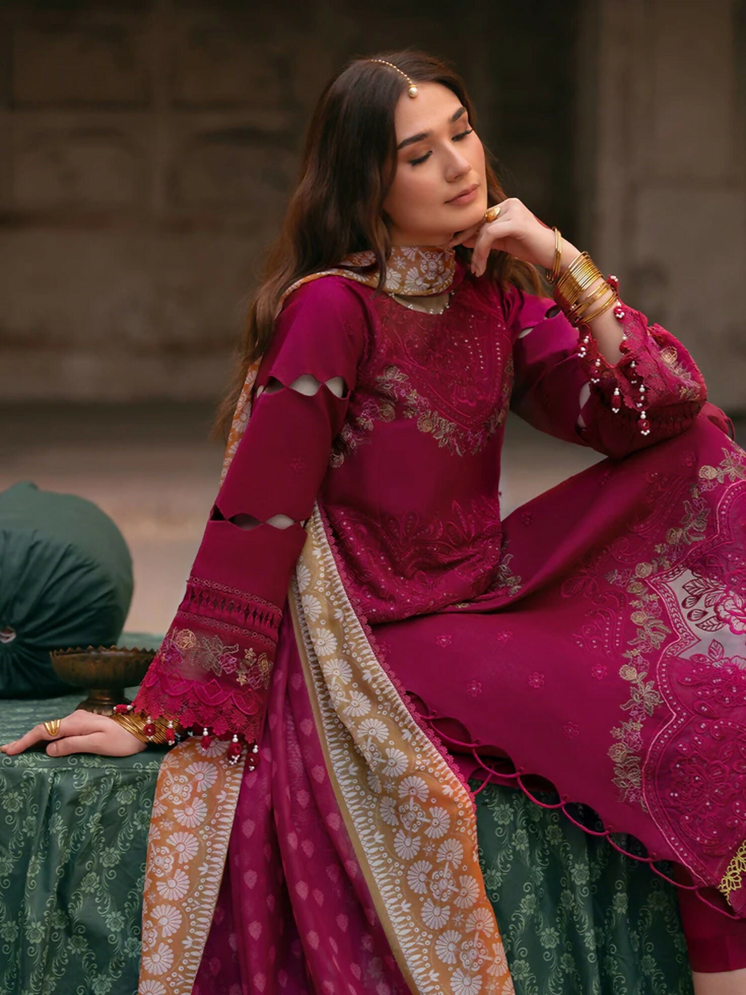 Parishay Mastani V2 Lawn Embroidered Unstitched 3-Piece Suit-MI - 01