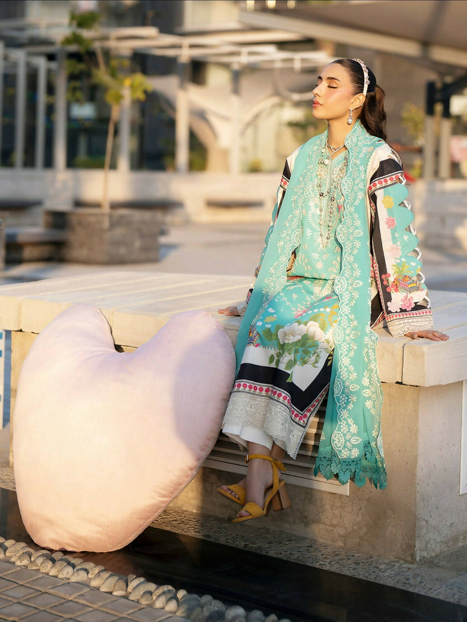 Mahnur Broadway Luxury Lawn'26 Embroidered Unstitched 3-Piece Suit-BW-007