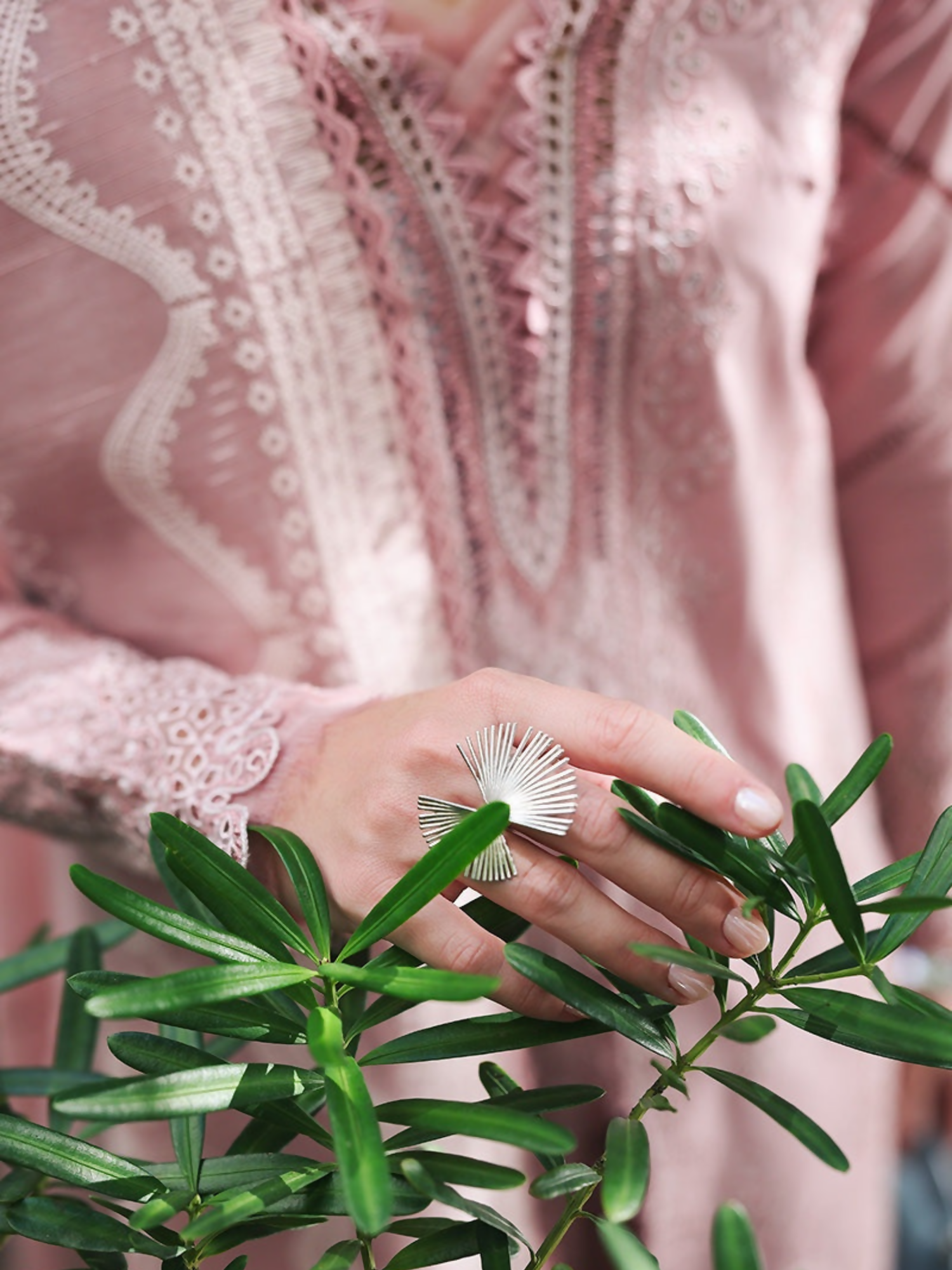 Qalamkar Qline Lawn Drop-1 Embroidered Unstitched 3-Piece Suit-RP-06-Noore
