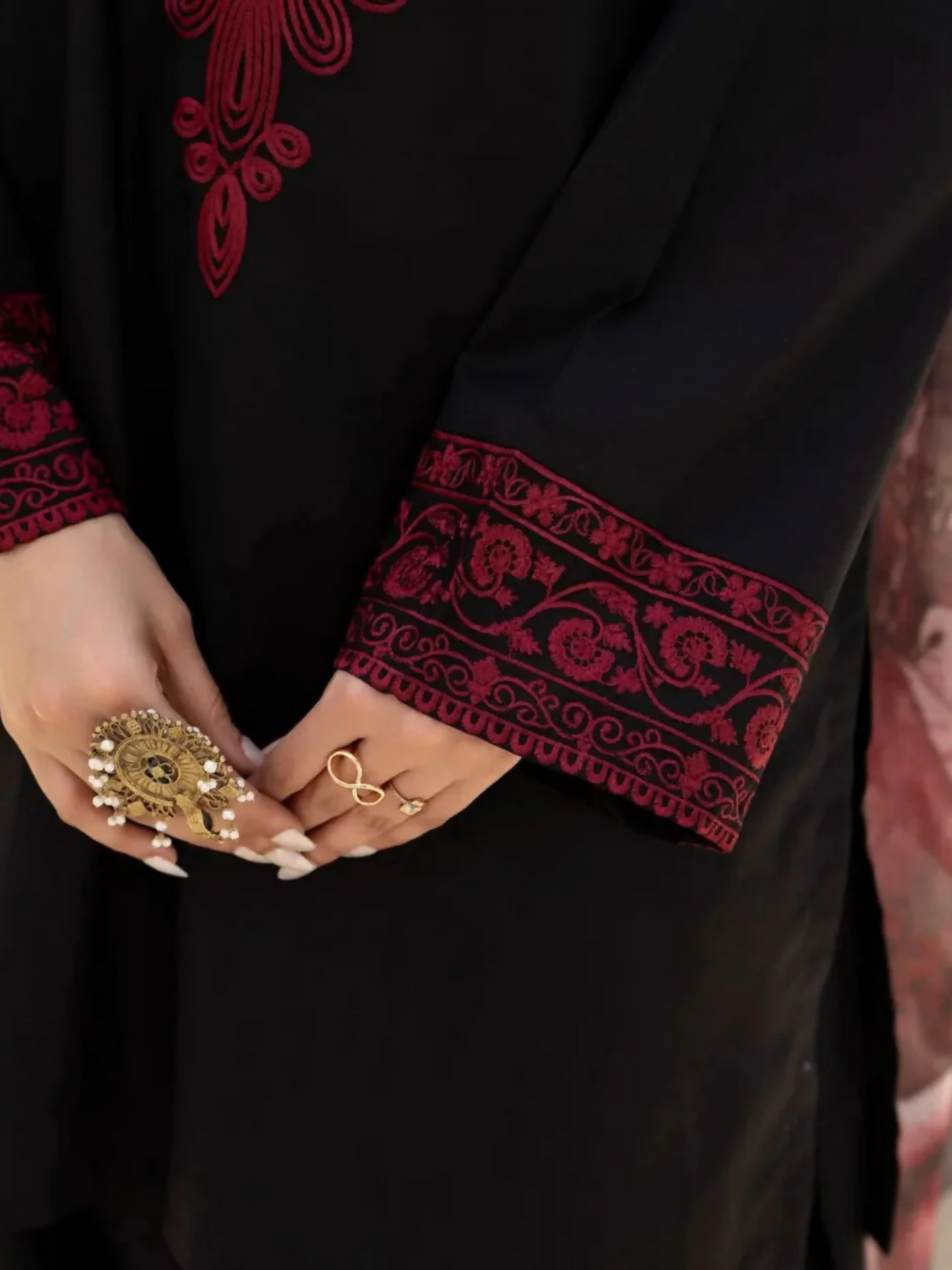MH Cloth House Cotton Lawn Embroidered Stitched 3-Piece Suit-Mashal