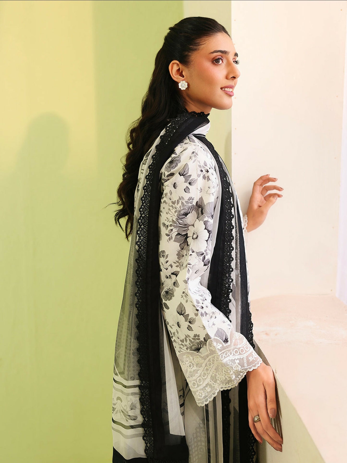 Mahnur Anaya Vol.2 Lawn Embroidered Stitched 3-Piece Suit-AN-2-08