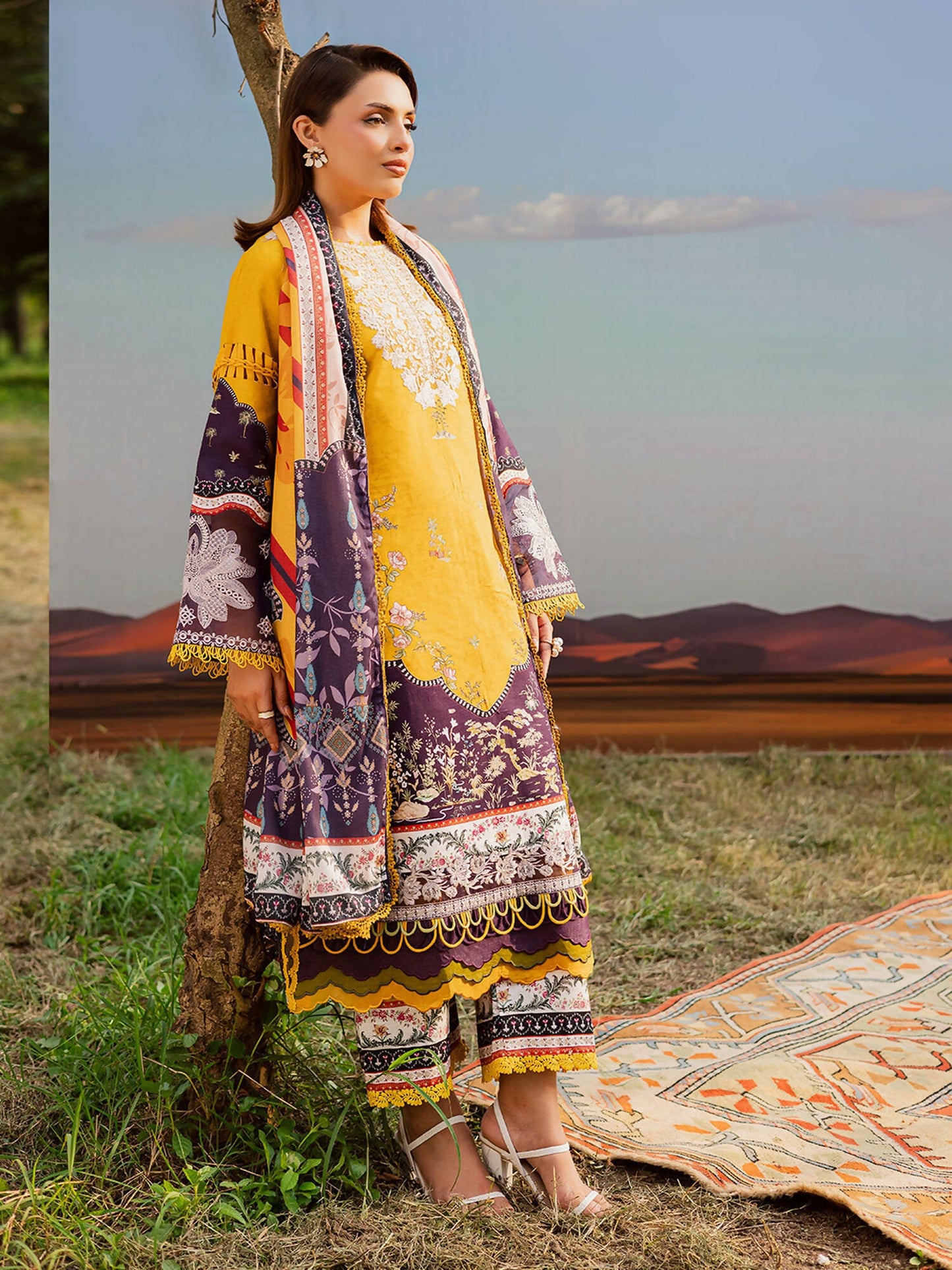 Parishay Rang e Sarma Khaddar Embroidered Unstitched 3-Piece Suit-SAR-05