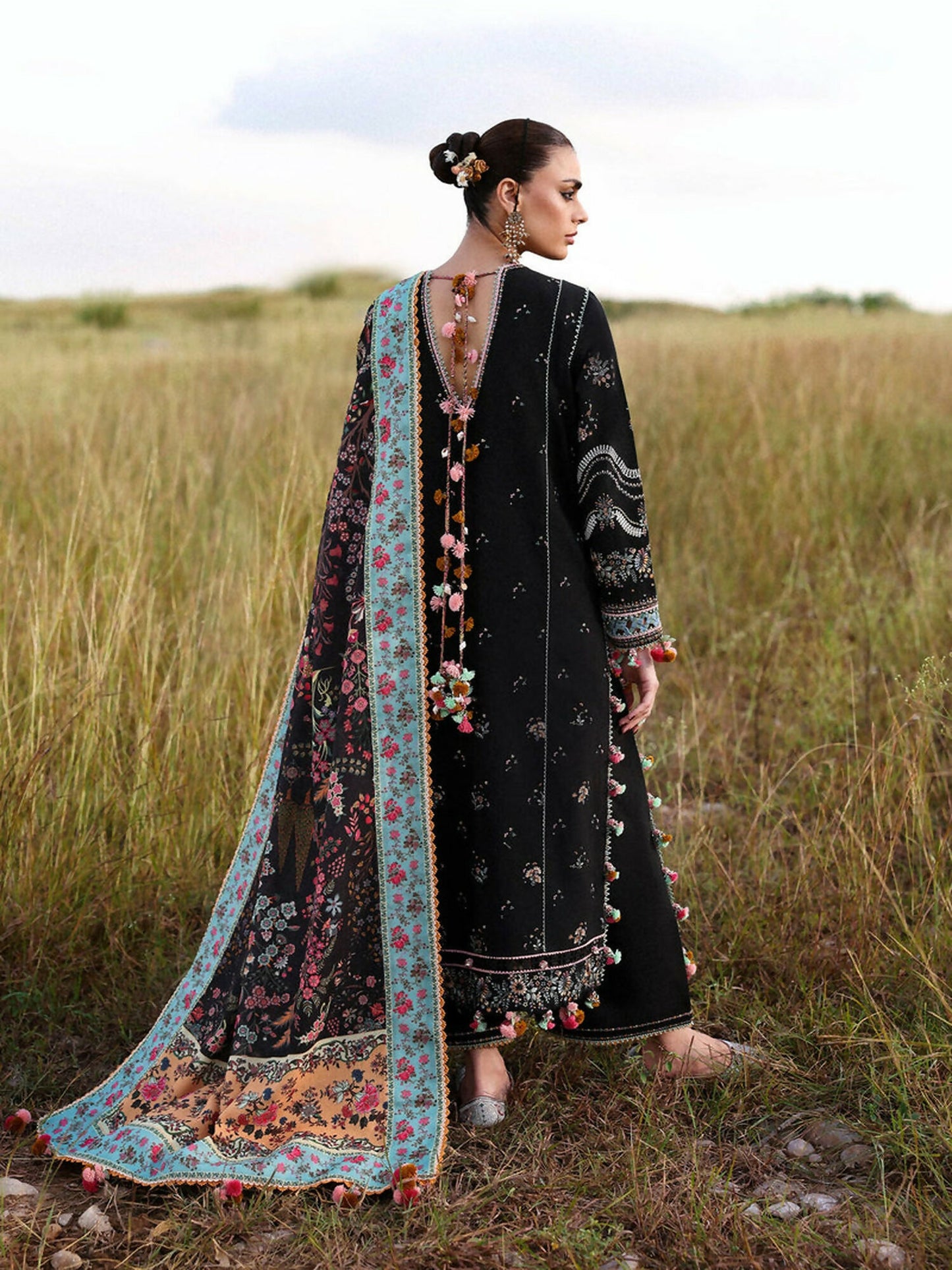Hussain Rehar Khaddar'25 Embroidered Unstitched 3-Piece Suit-Malika