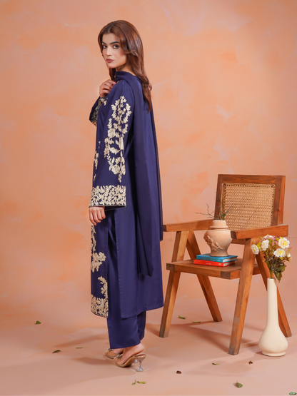 Tawakal Closet Linen Embroidered Stitched 3-Piece Suit-Zeenat