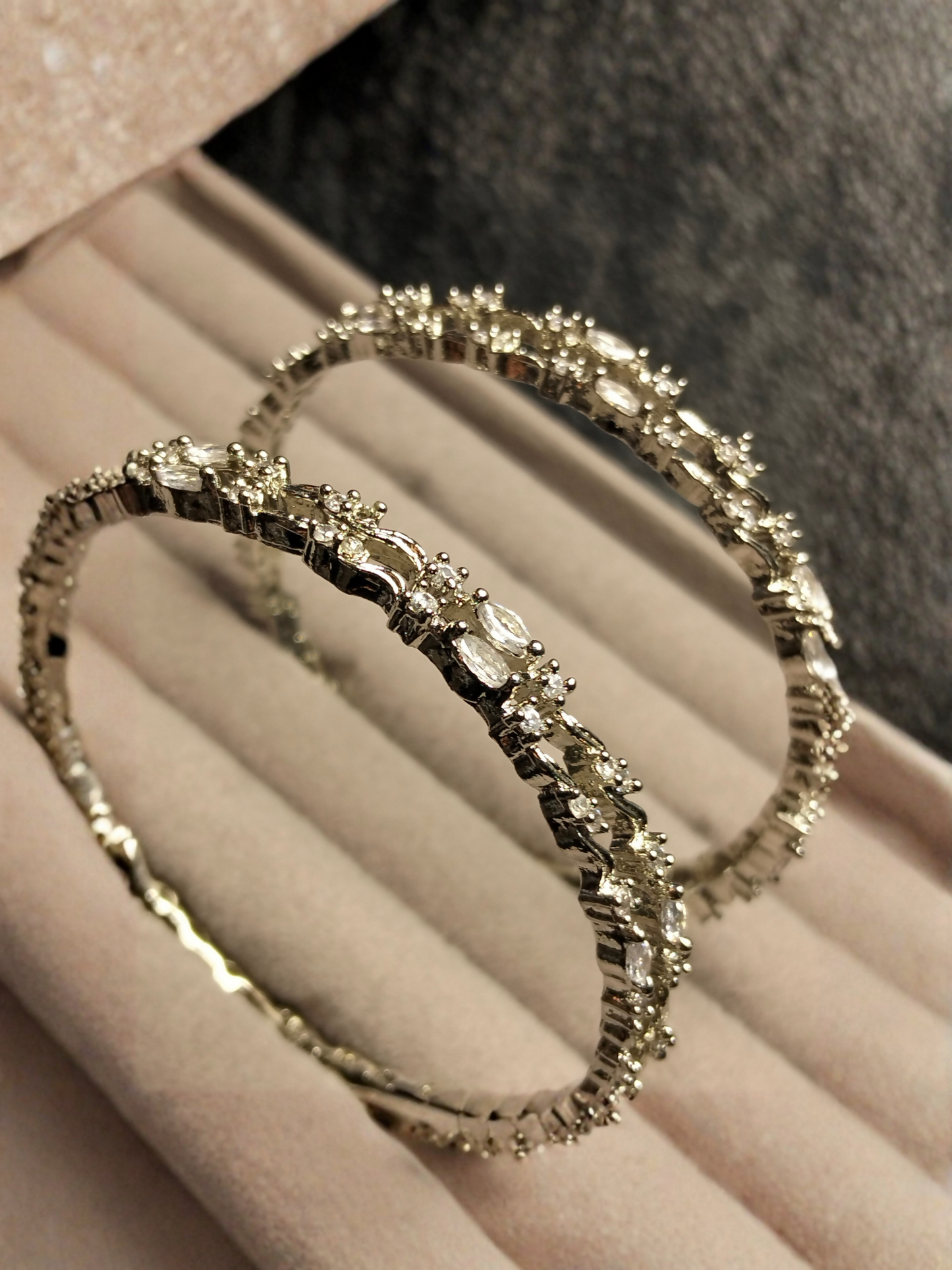 H&A Jewellery One Carat Silver Rhodium-Plated Kangina with Semi-Precious Stones