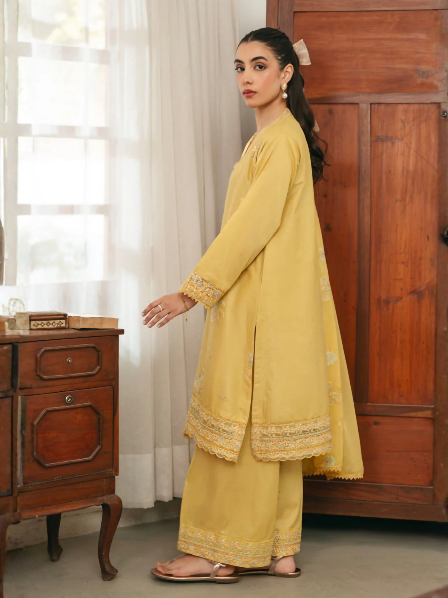 Mannat Clothing Spring Edit'25 Lawn Embroidered Stitched Suit-Dawn