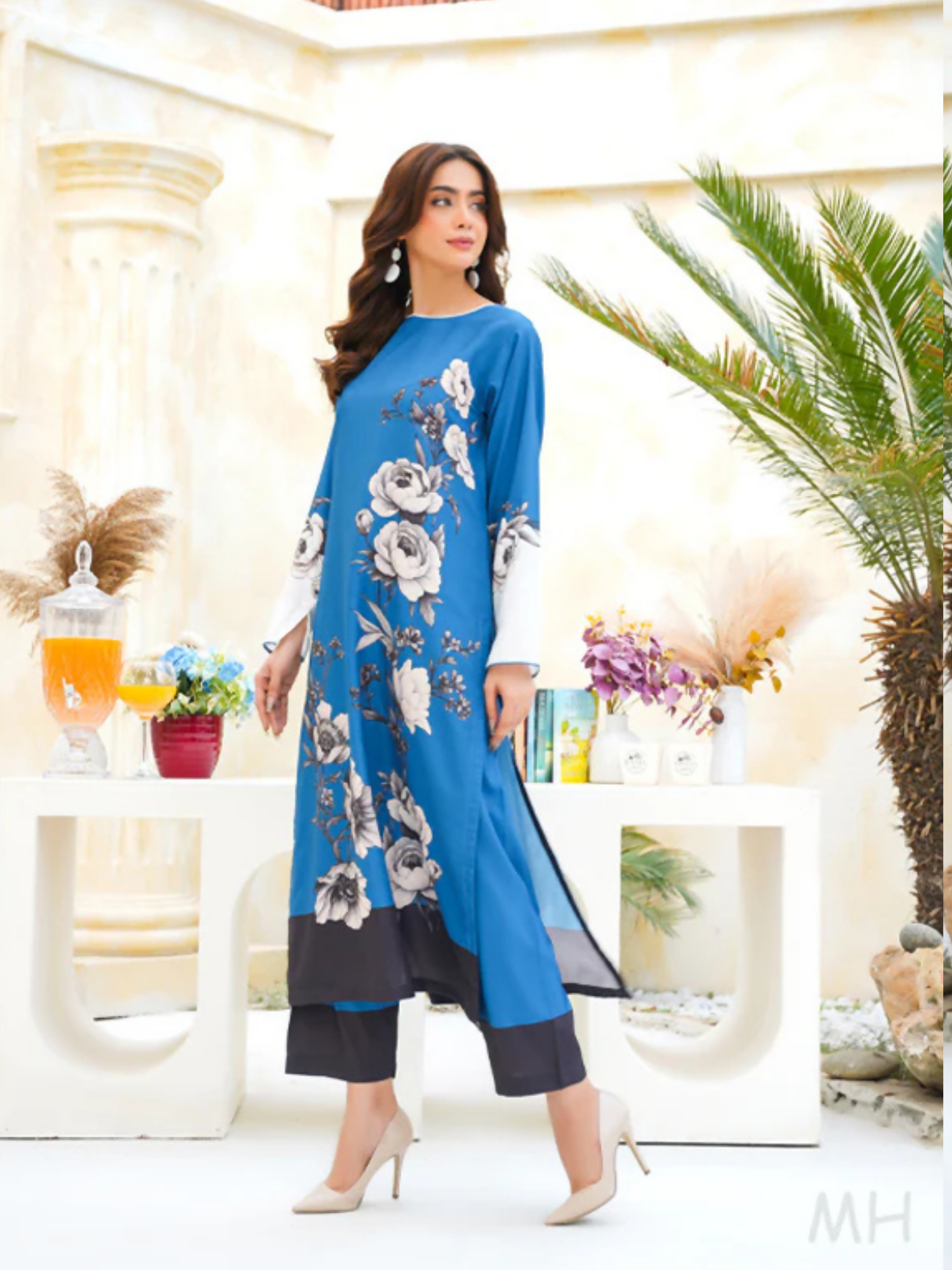 MH Cloth House Poly Lawn Printed Stitched 2-Piece Suit-Neelofar