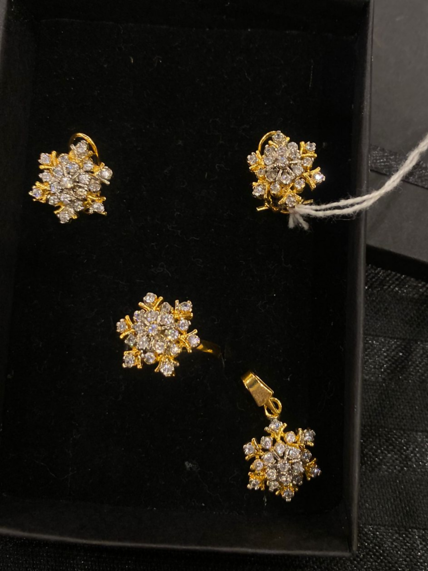 Fashion Hub by Noor Bilal - Jewellery Set