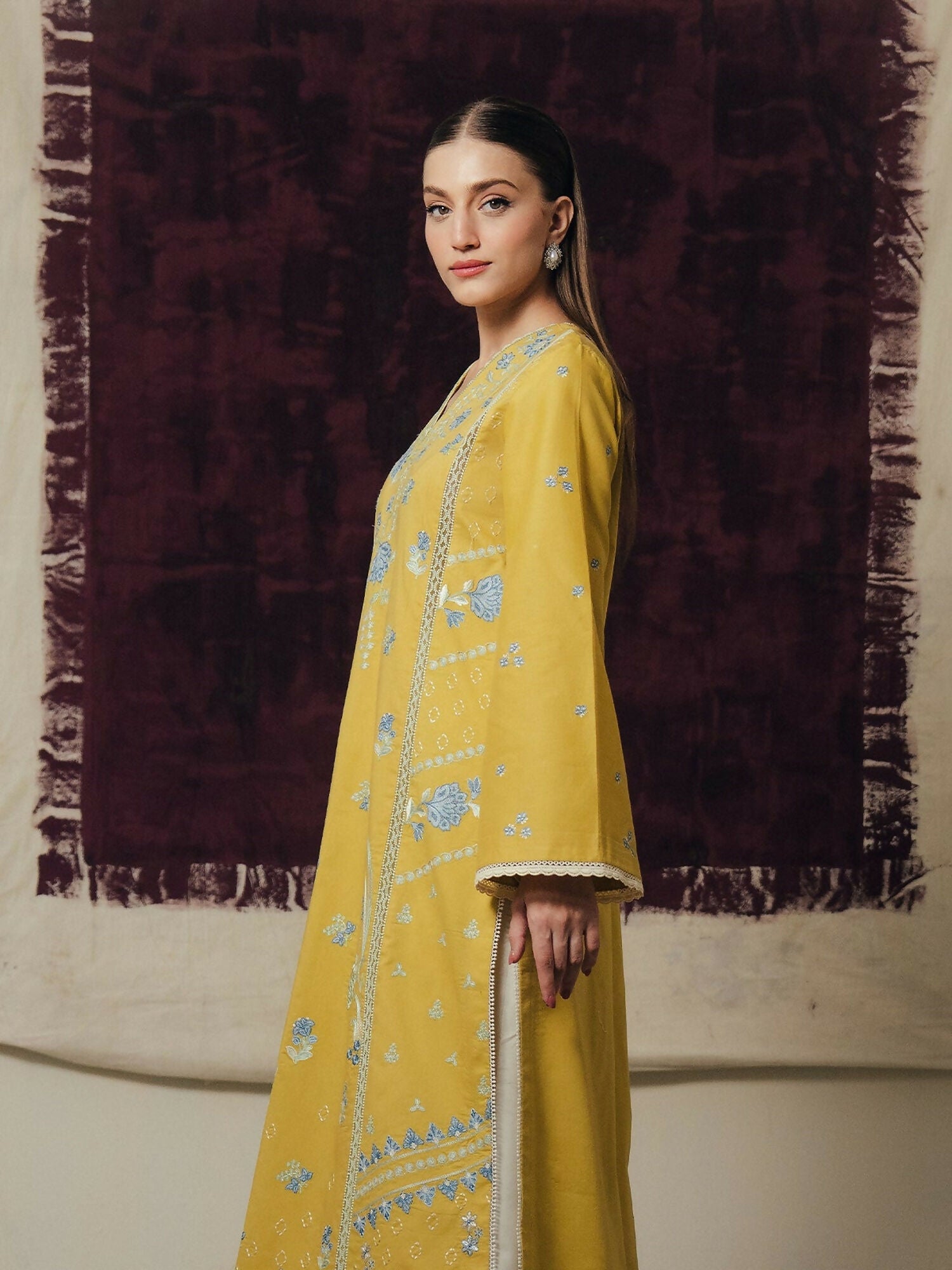 Afrozeh Day Break'26 Lawn Embroidered Unstitched 3-Piece Suit-Sunhaze