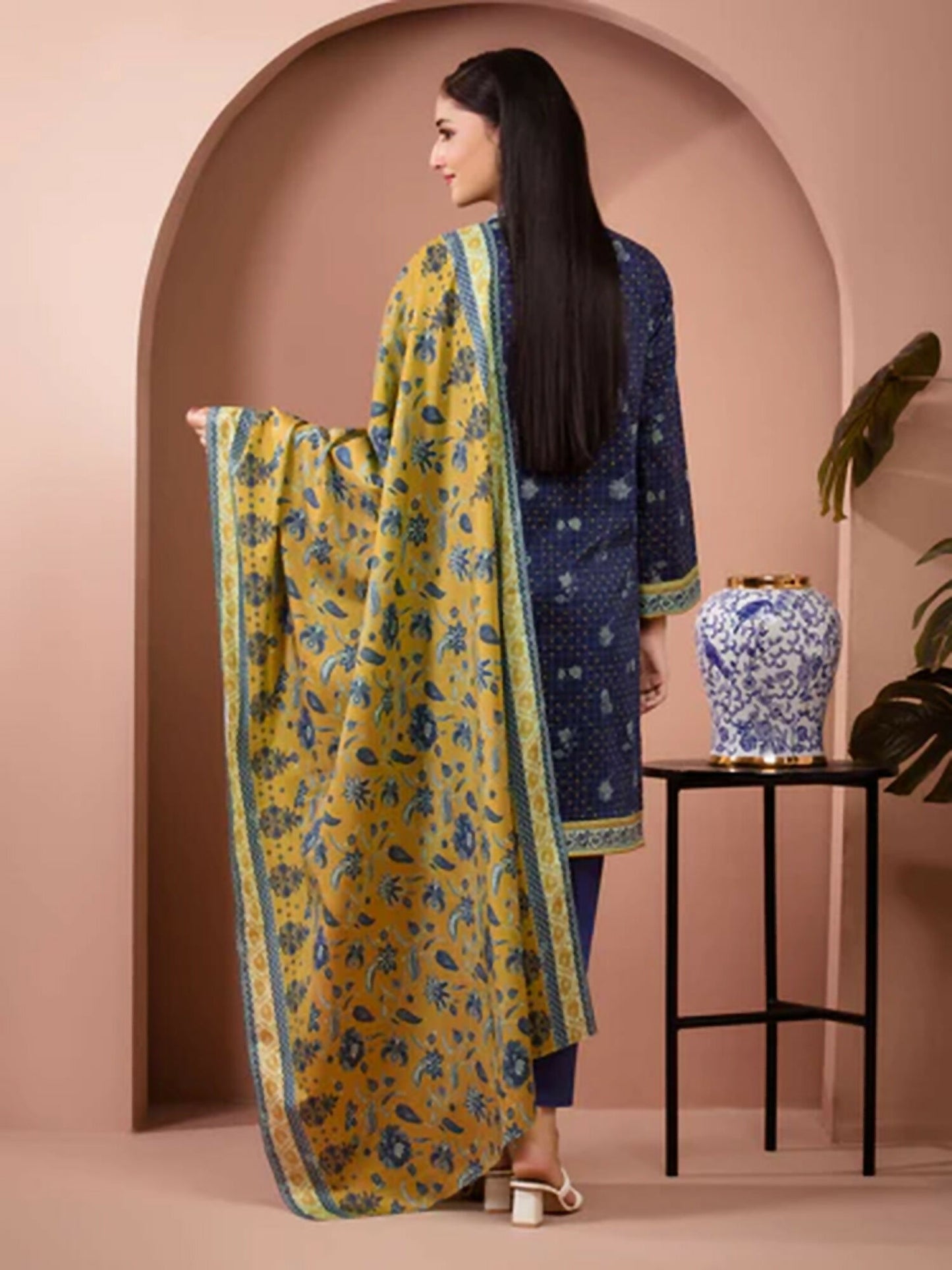 Edenrobe Allure Summer Lawn Printed Unstitched 3-Piece Suit-EWU5A1-35238