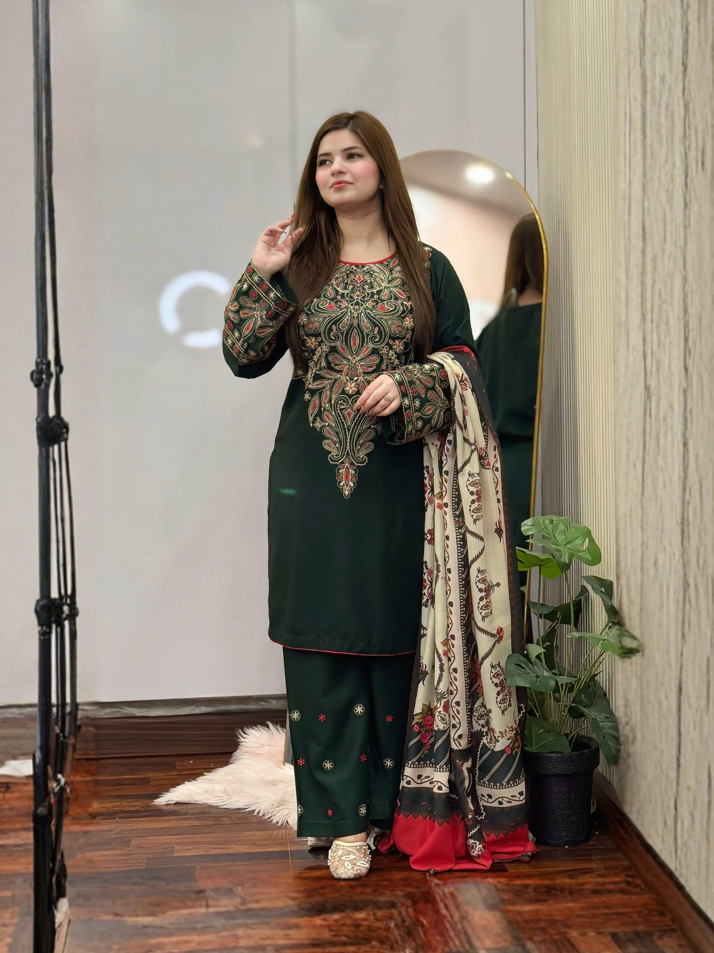 Green-Tehzeeb Libaas Lawn Embroidered Stitched 3-Piece Suit-Dinaar