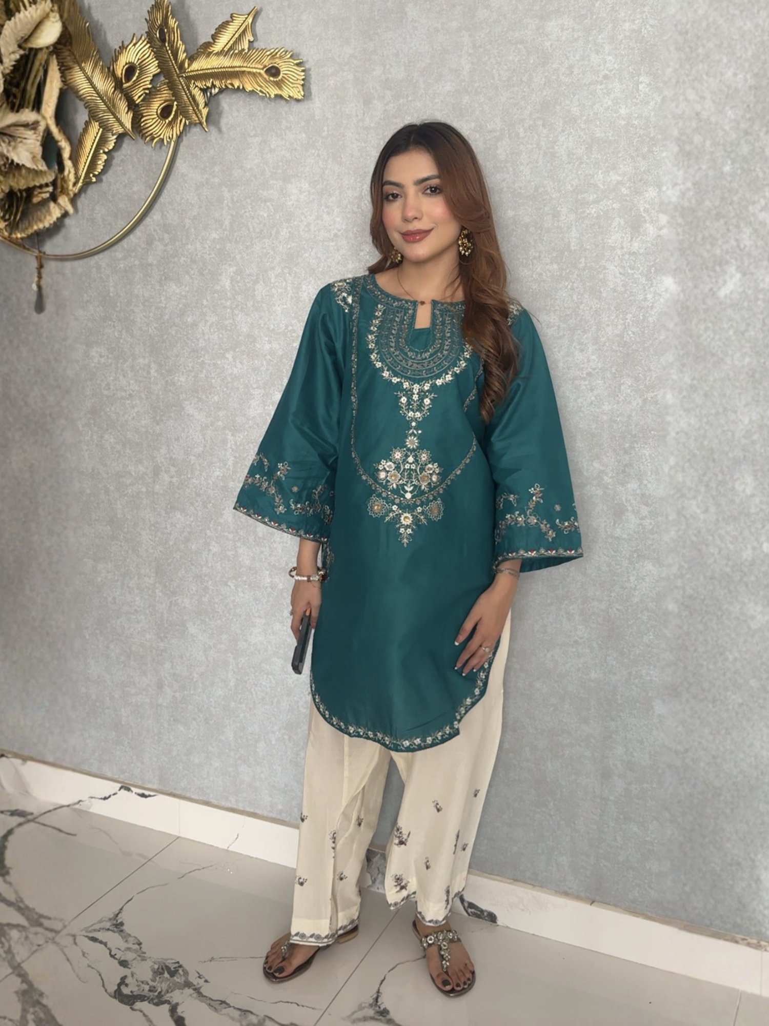 Green-Tehzeeb Libas Lawn Embroidered Stitched 2-Piece Suit-Zirwa