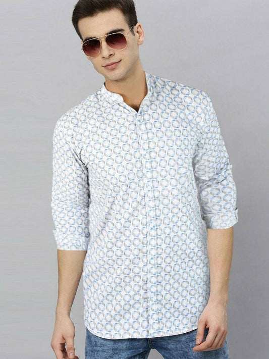 Casual men’s shirt with mandarin collar, long sleeves, and button placket, made from 100% cotton in a breathable, lightweight fabric. Designed with a curved hem for a relaxed yet refined look.