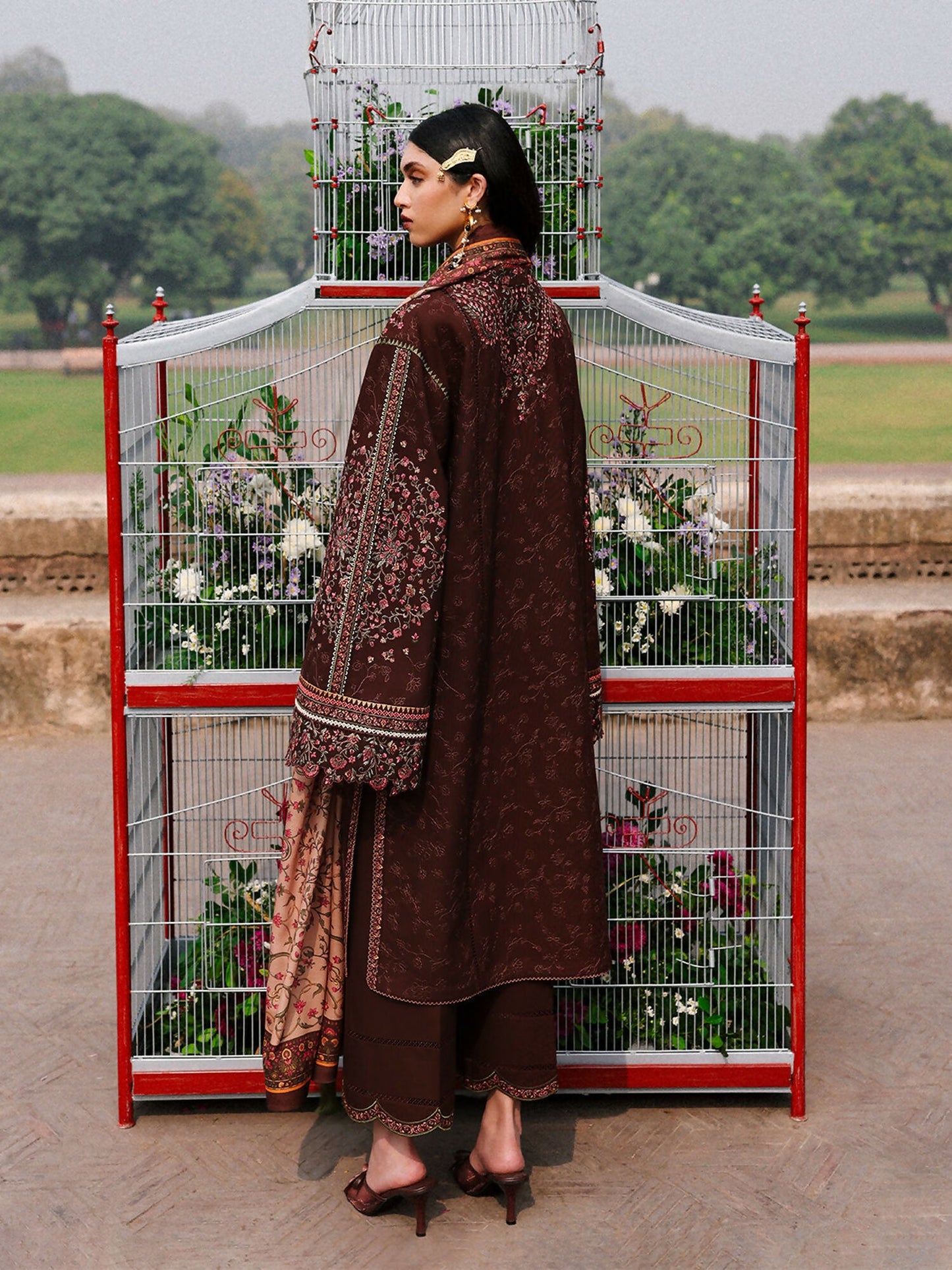 Jugnu By Hussain Rehar Khaddar'25 Embroidered Unstitched 3-Piece Suit-Sena