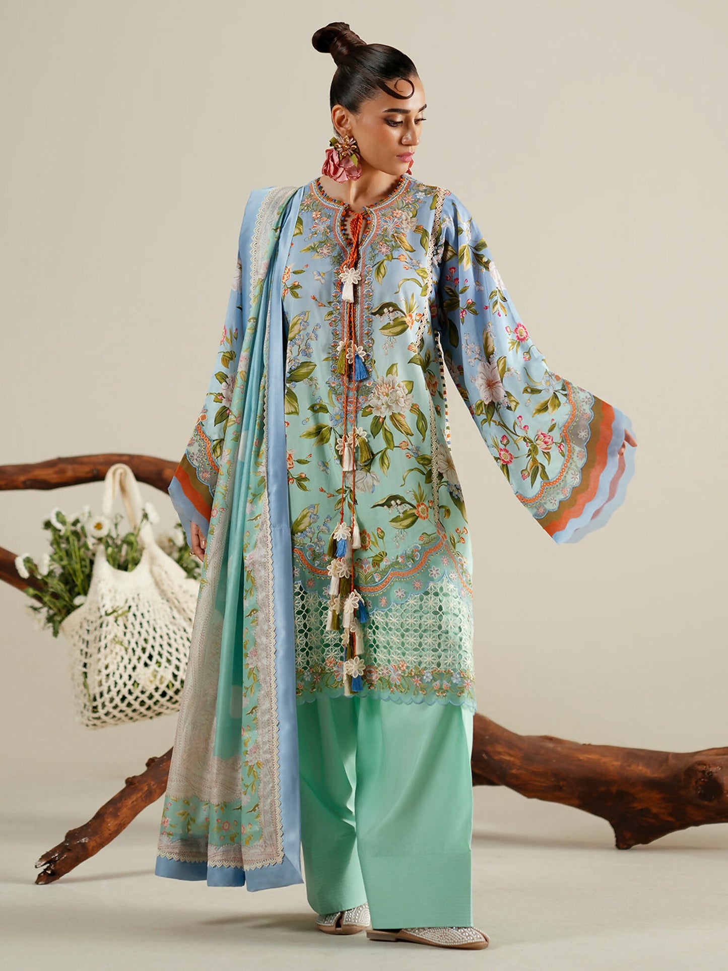 Binilyas Eres Bonita Viscose Embroidered Stitched 3-Piece Suit-1105-B