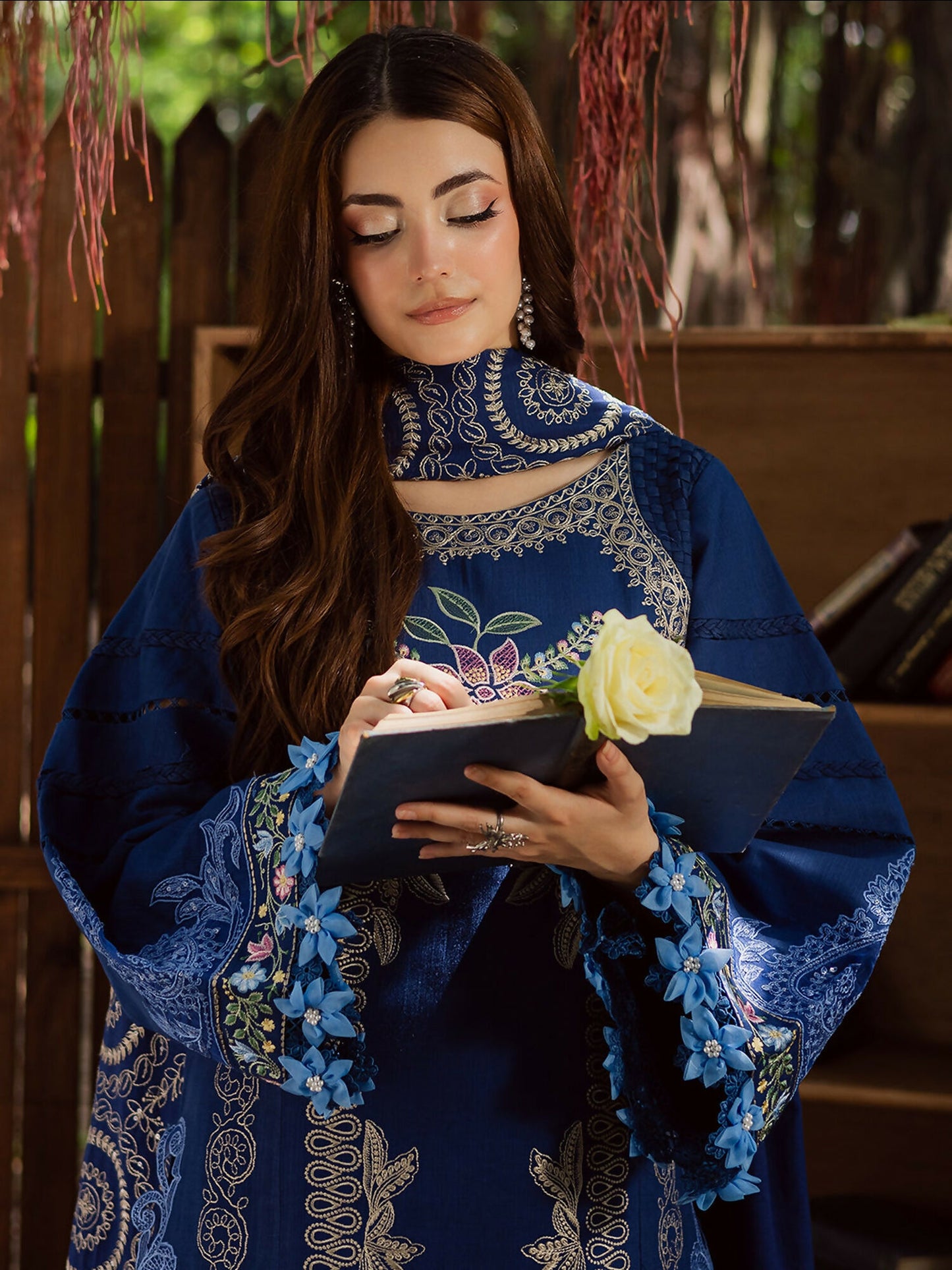 Parishay Winterwood Tales Khaddar Embroidered Unstitched 3-Piece Suit- WW - 02