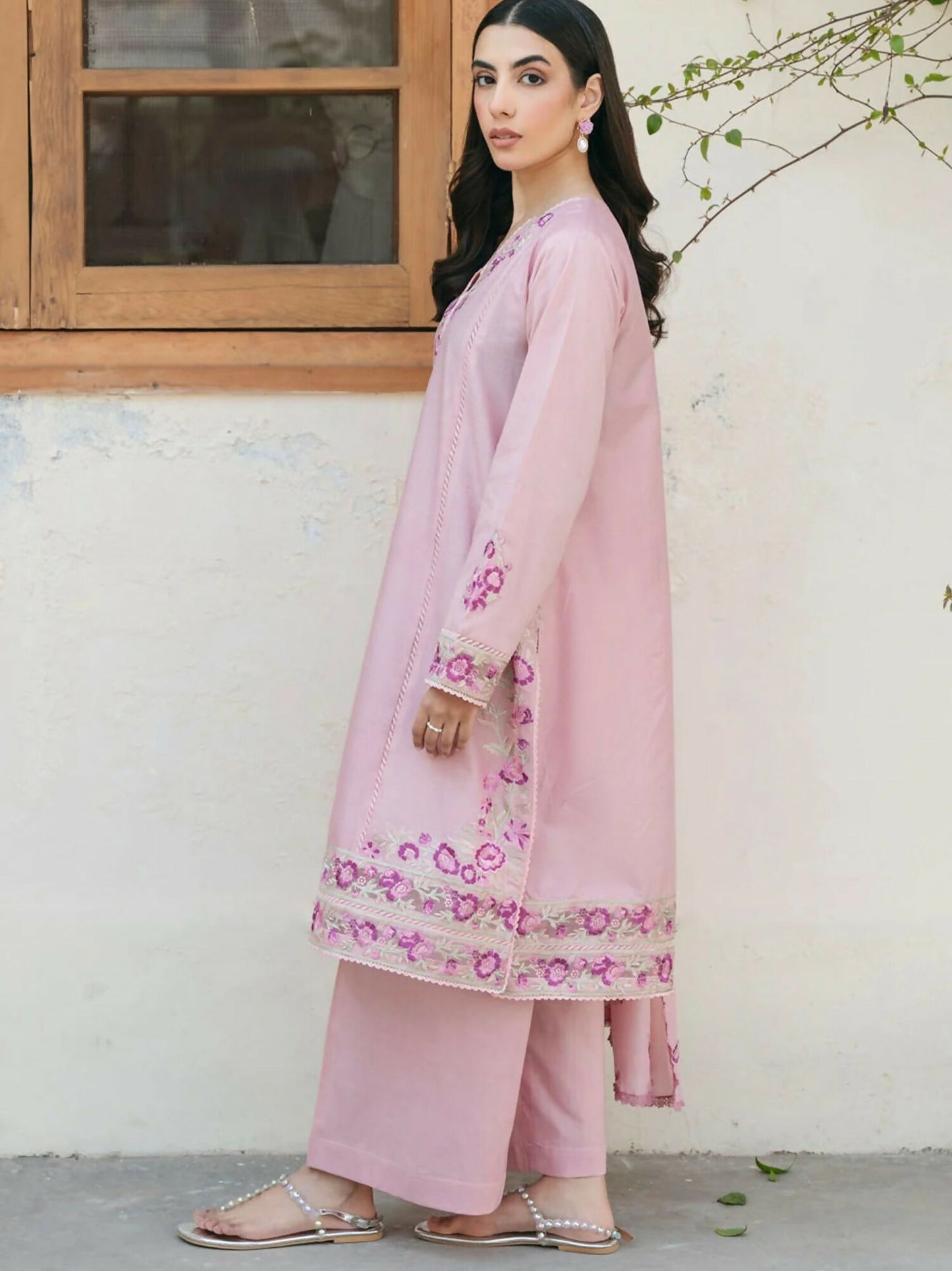 Mannat Clothing Lawn Embroidered Stitched Suit-Ballet