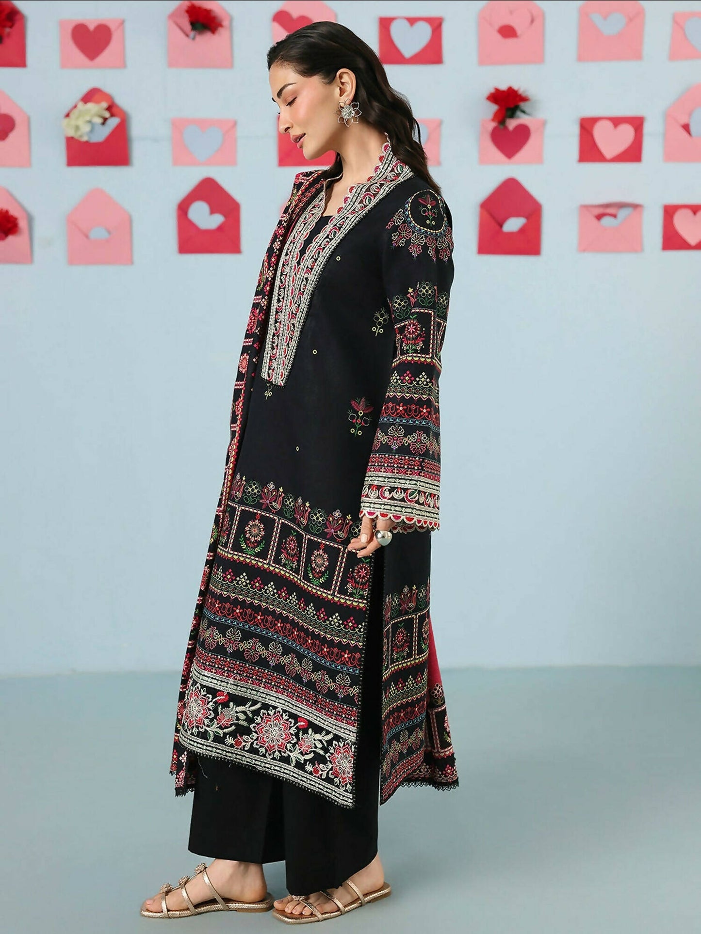 Mahnur Anaya Summer Vol 2 Lawn Embroidered Unstitched 3-Piece Suit-AN-2-15