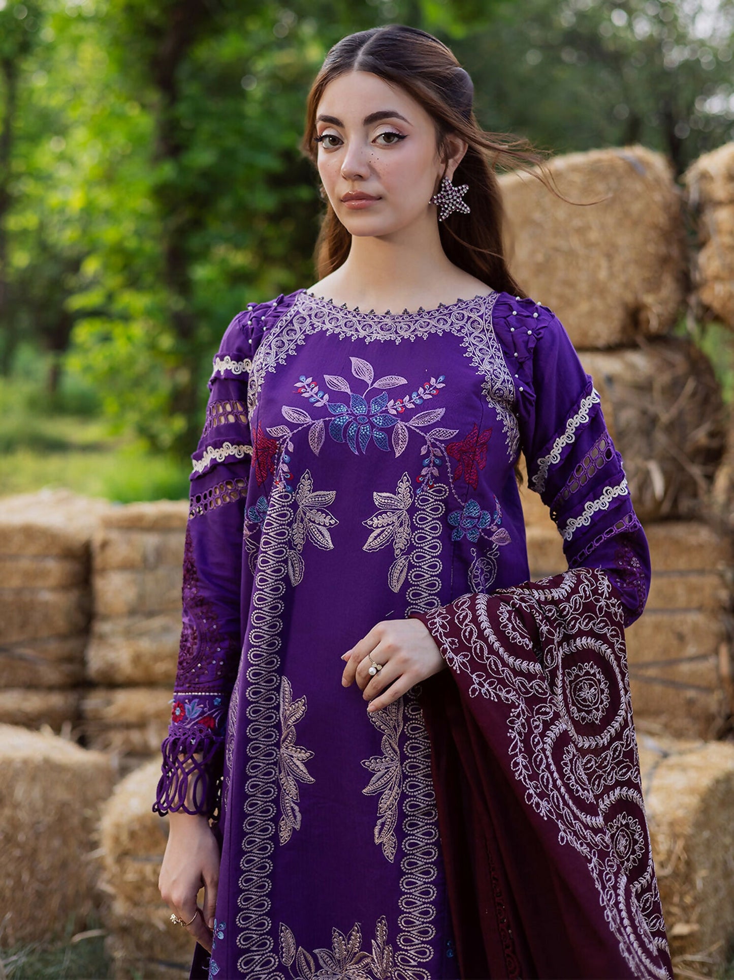 Parishay Winterwood Tales Khaddar Embroidered Stitched 3-Piece Suit-WW - 11