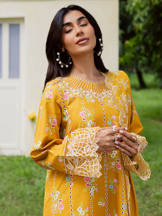 Mahnur Gardenia Khaddar Embroidered Unstitched 3-Piece Suit-GR-08