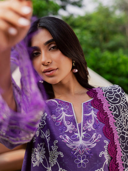 Mahnur Gardenia Khaddar Embroidered Unstitched 3-Piece Suit-GR-01